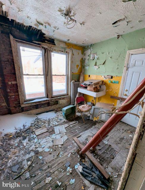 GERMANTOWN - Commercial Sale