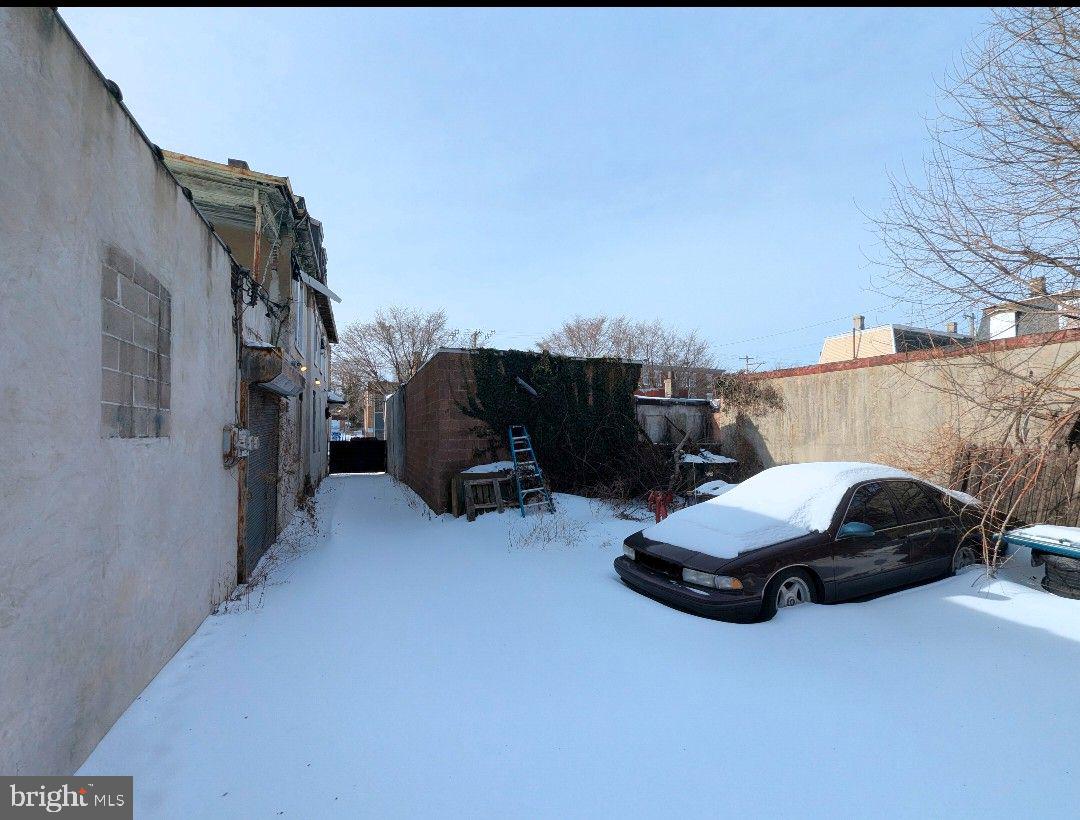 GERMANTOWN - Commercial Sale