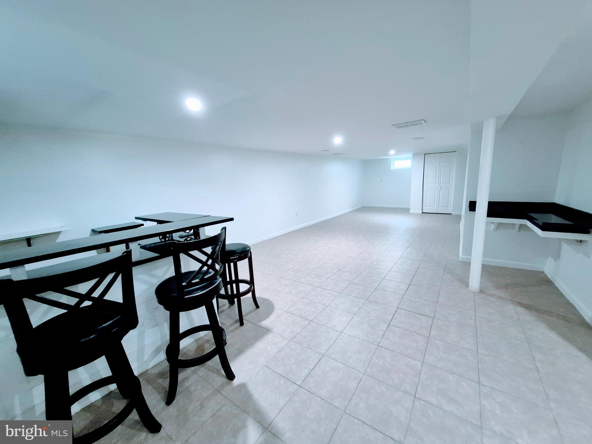 LANDOVER ESTATES - Residential