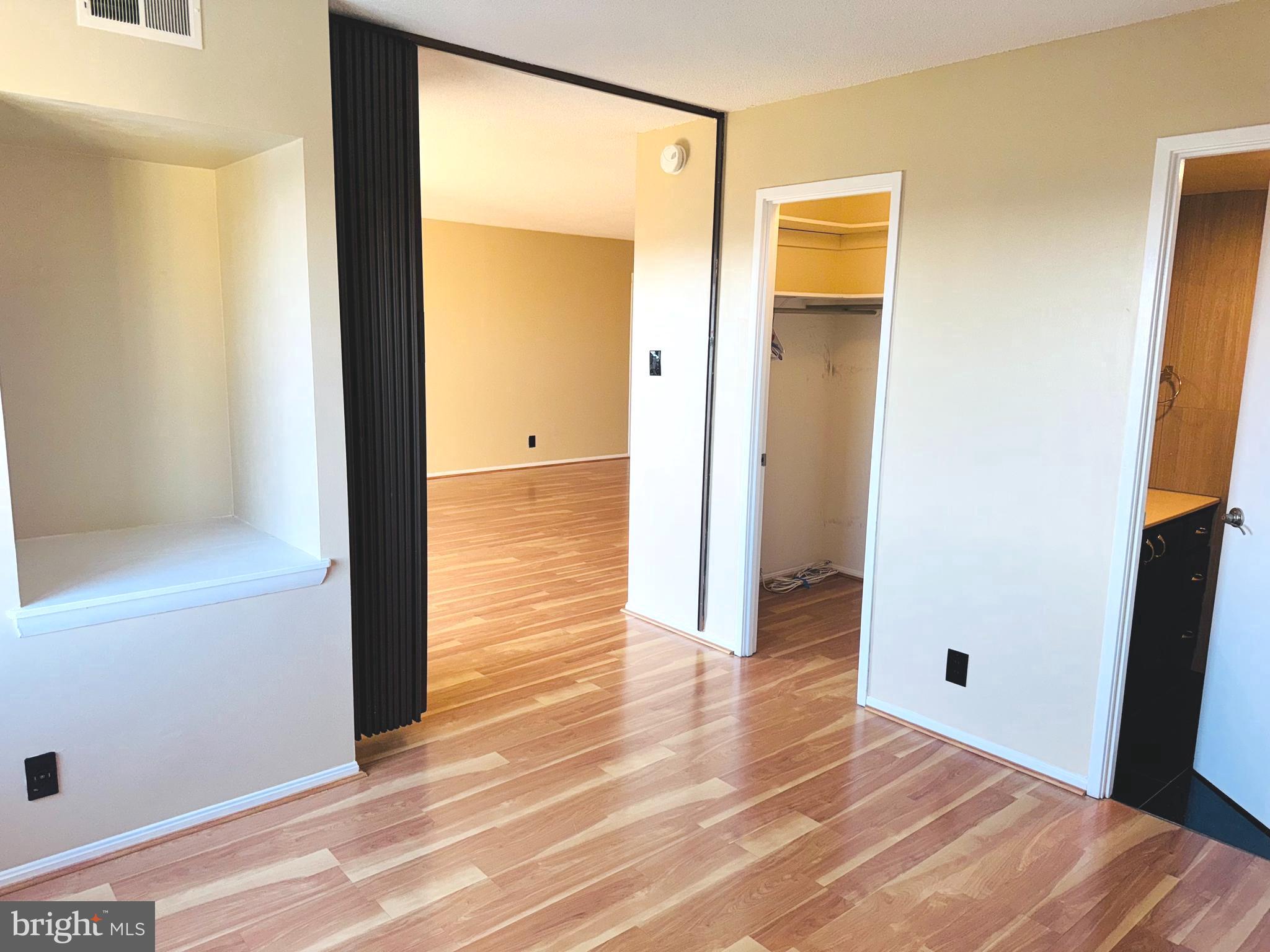 WATERGATE AT LANDMARK - Residential Lease