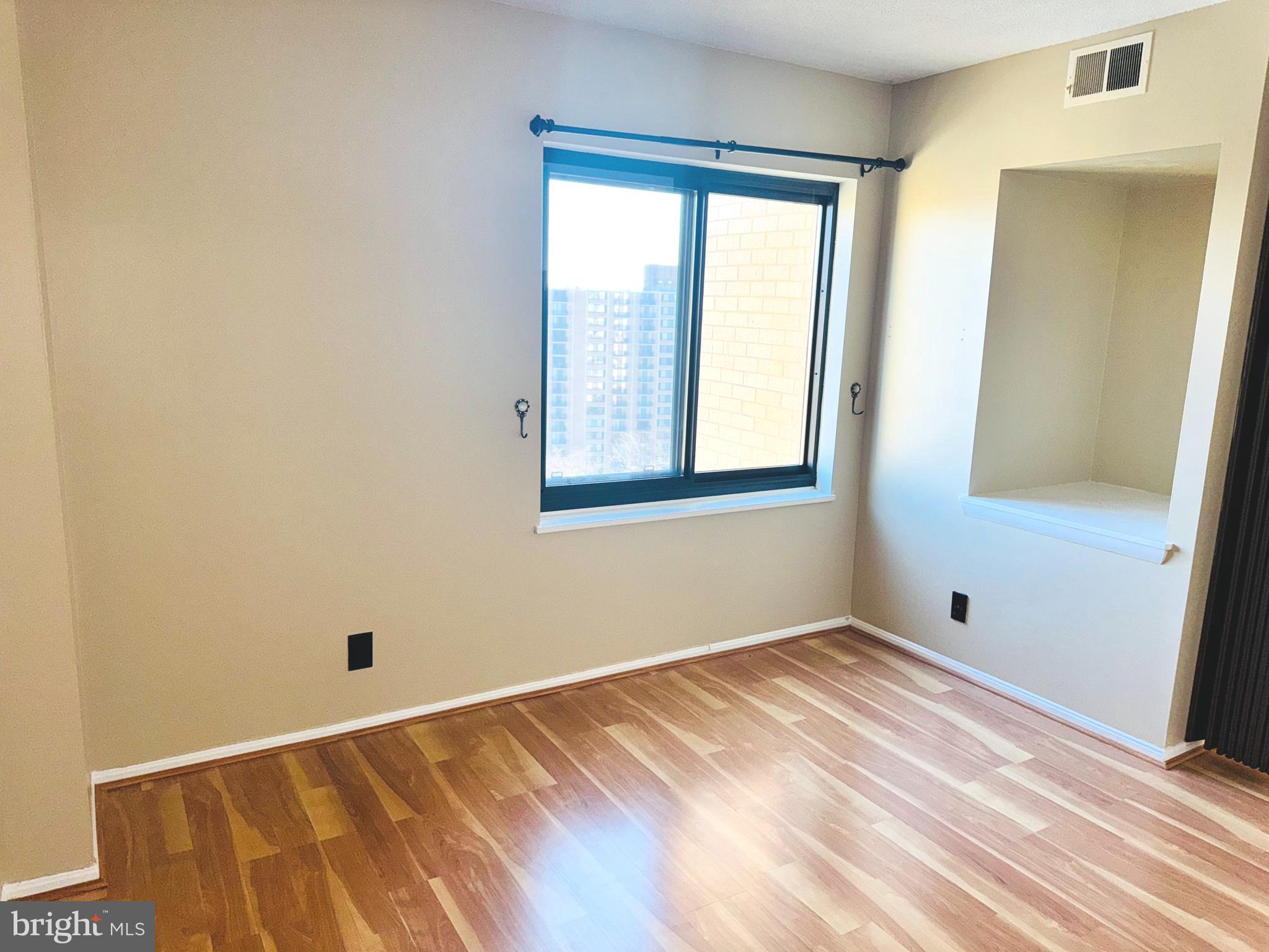 WATERGATE AT LANDMARK - Residential Lease