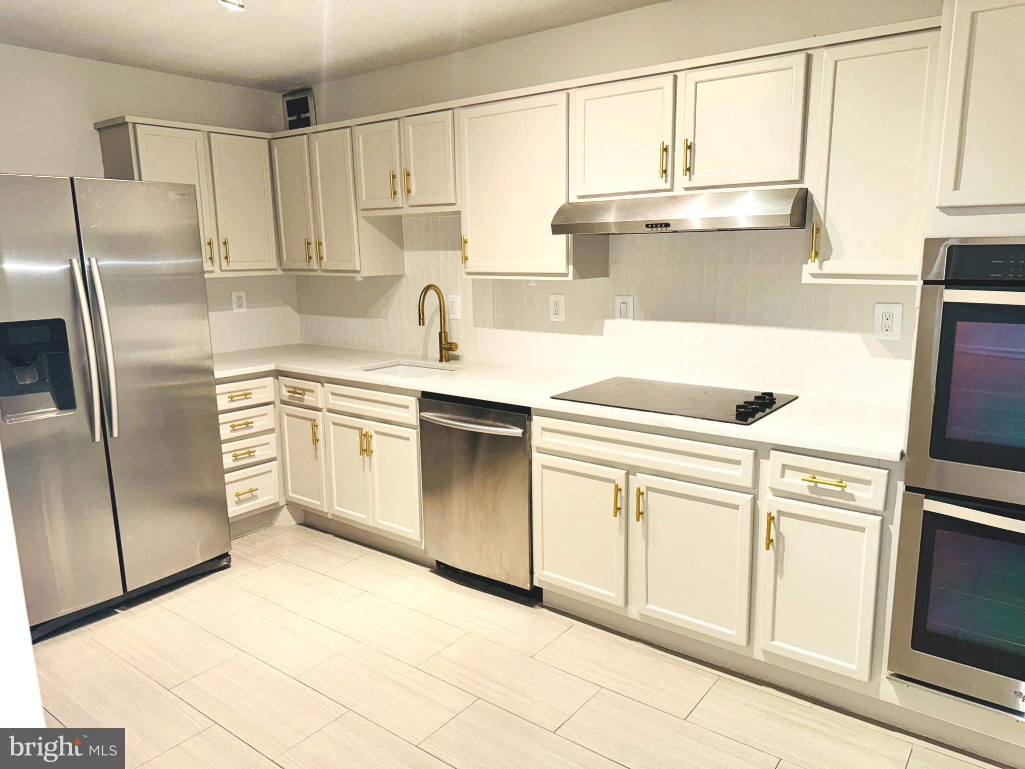 WATERGATE AT LANDMARK - Residential Lease