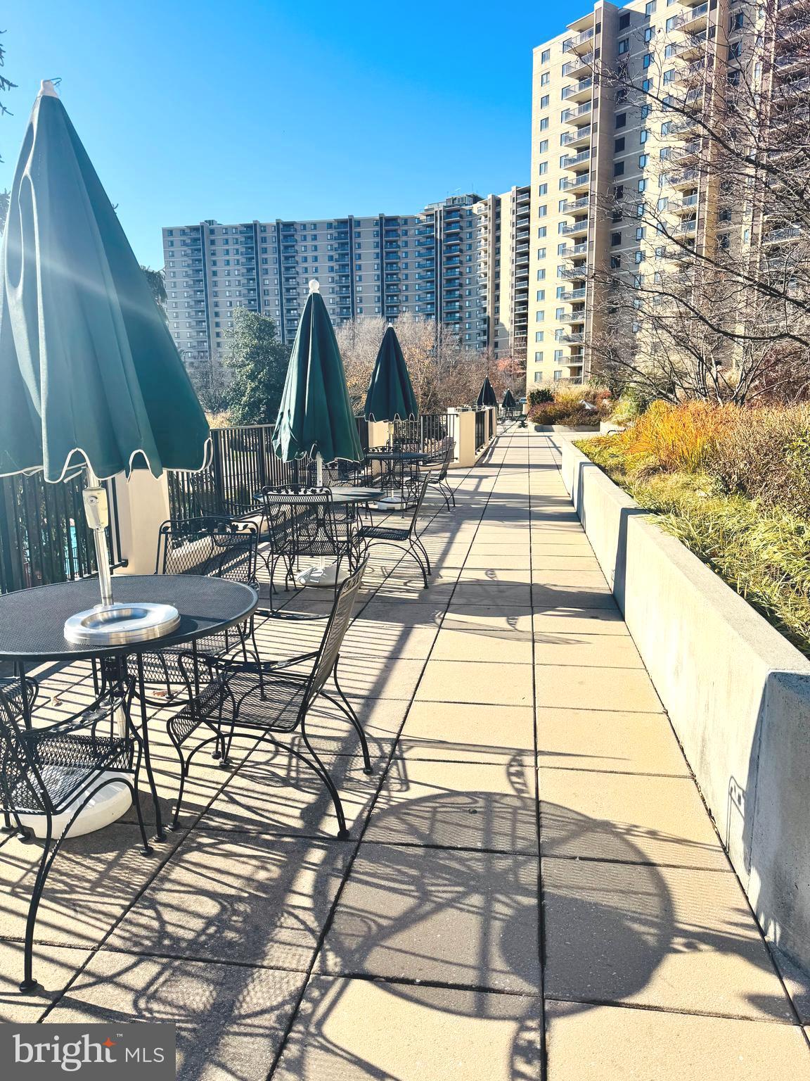 WATERGATE AT LANDMARK - Residential Lease