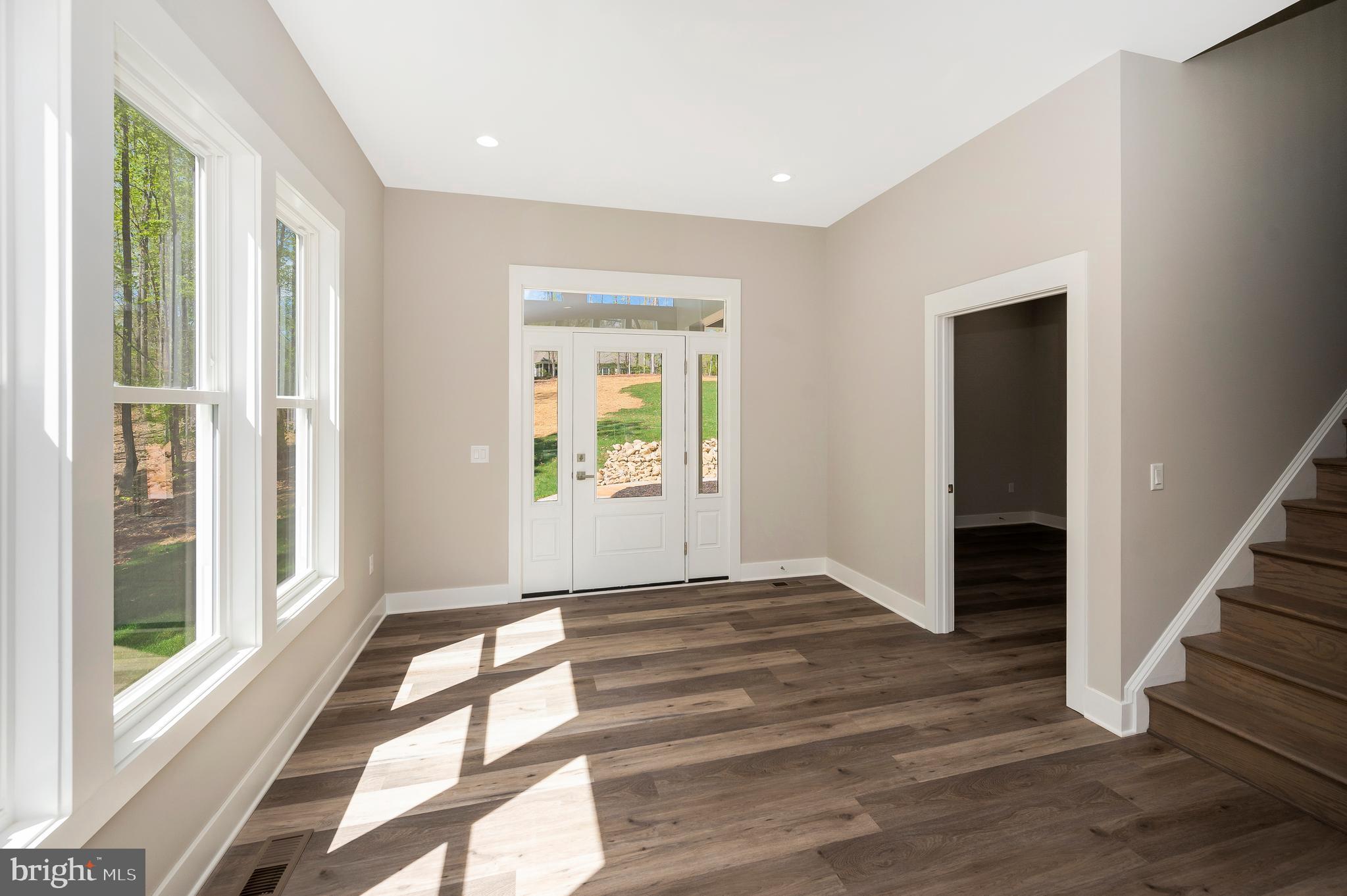 MILL RUN - Residential