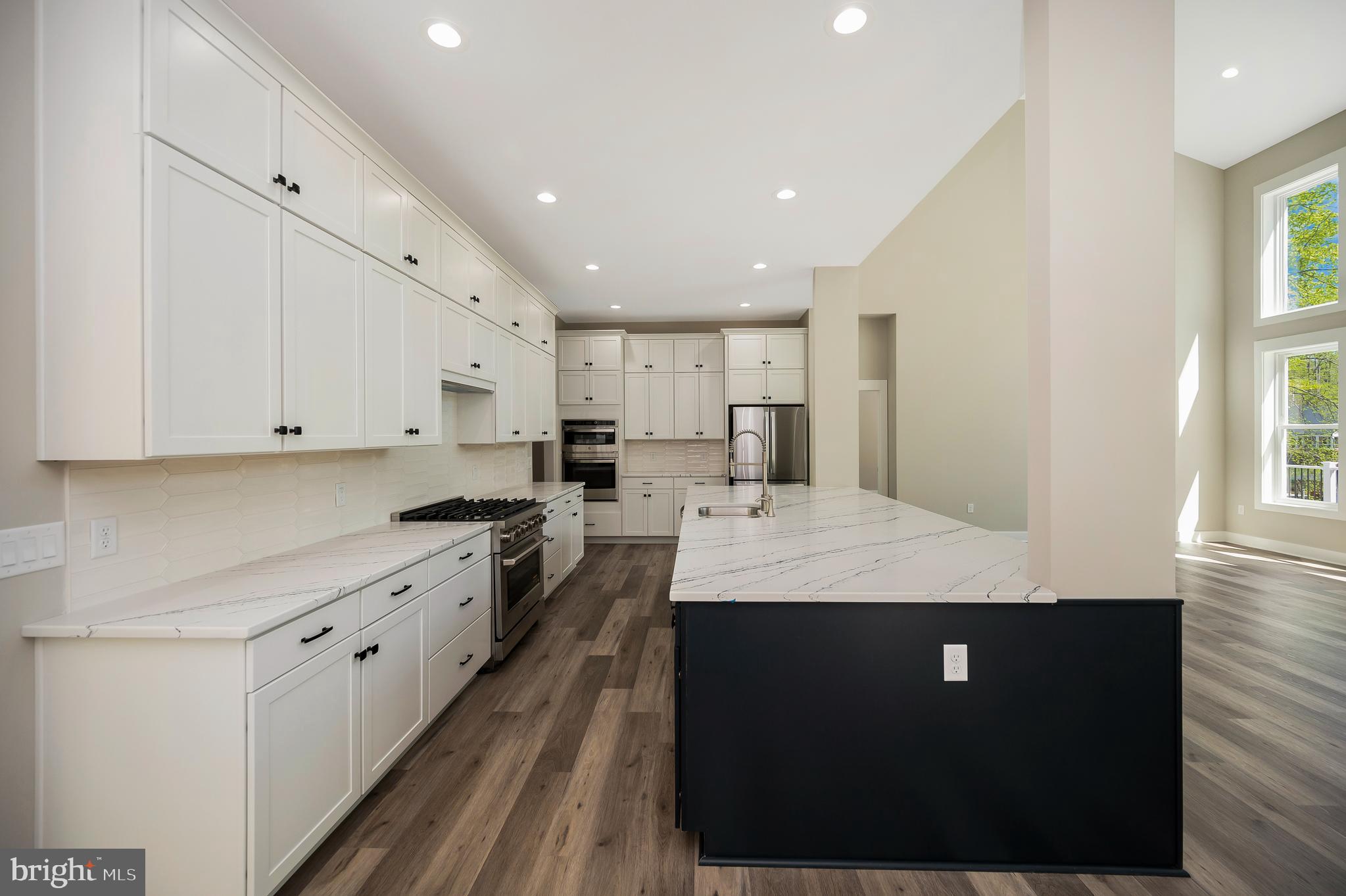 MILL RUN - Residential