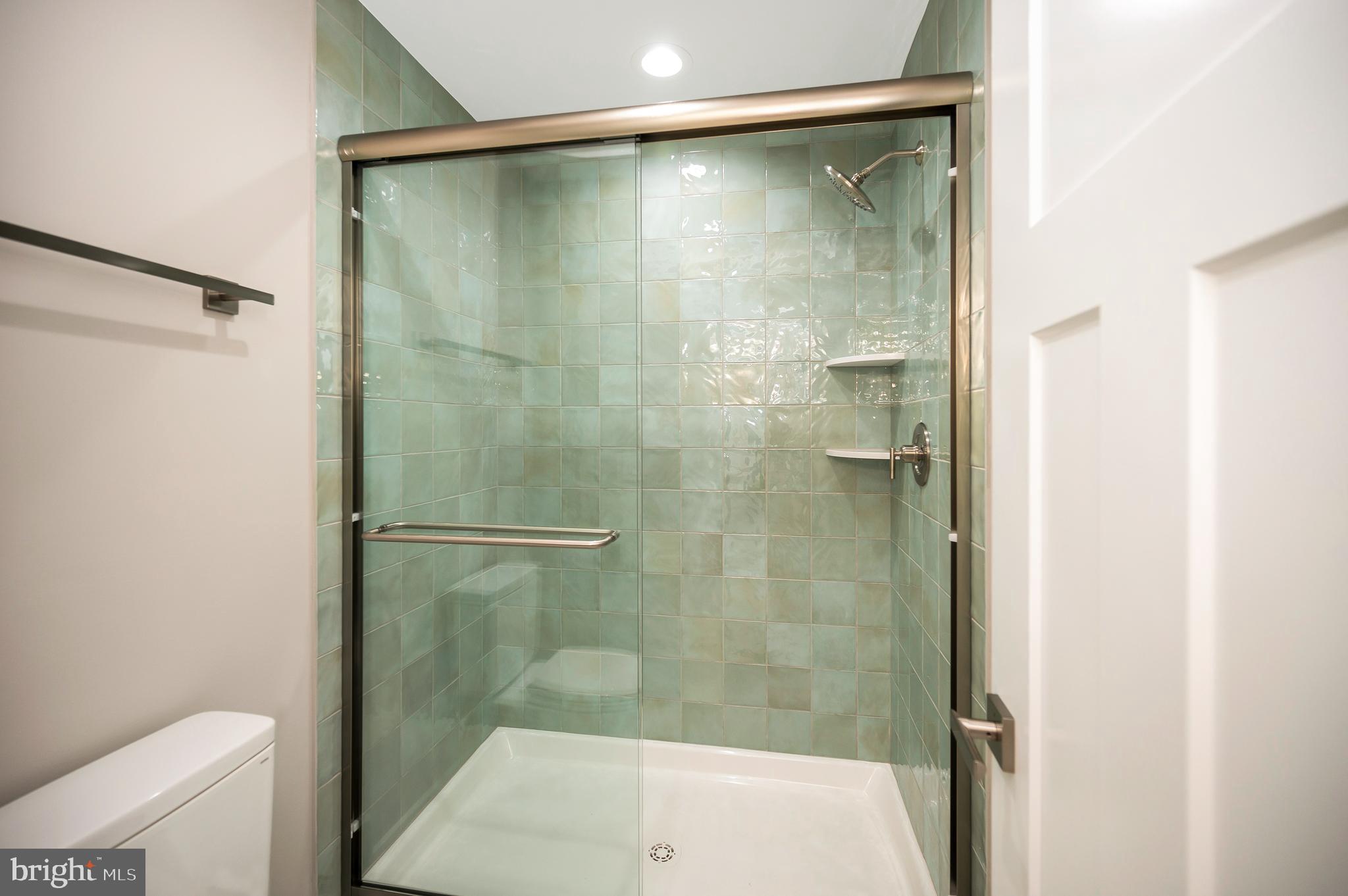 MILL RUN - Residential