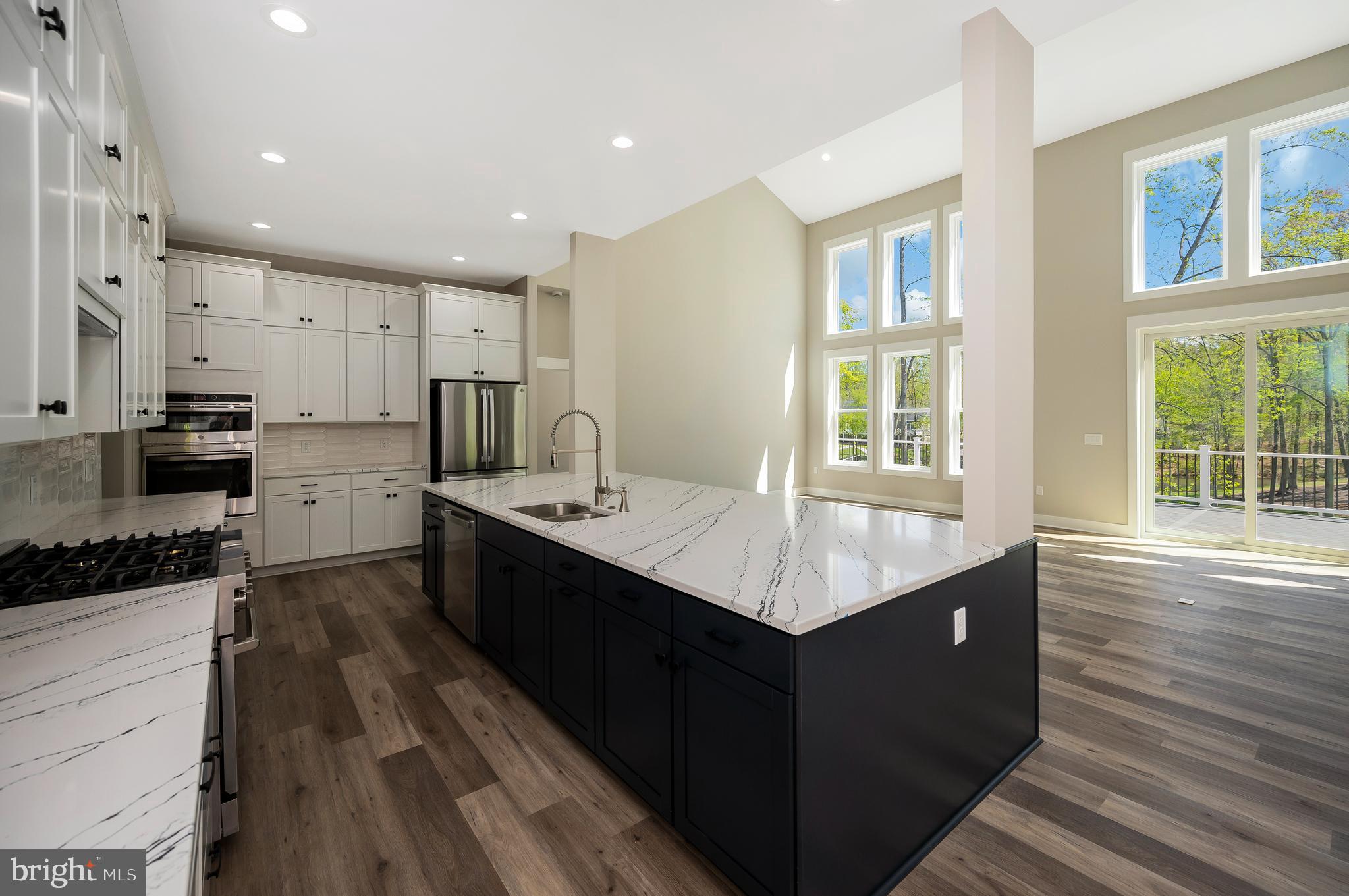 MILL RUN - Residential