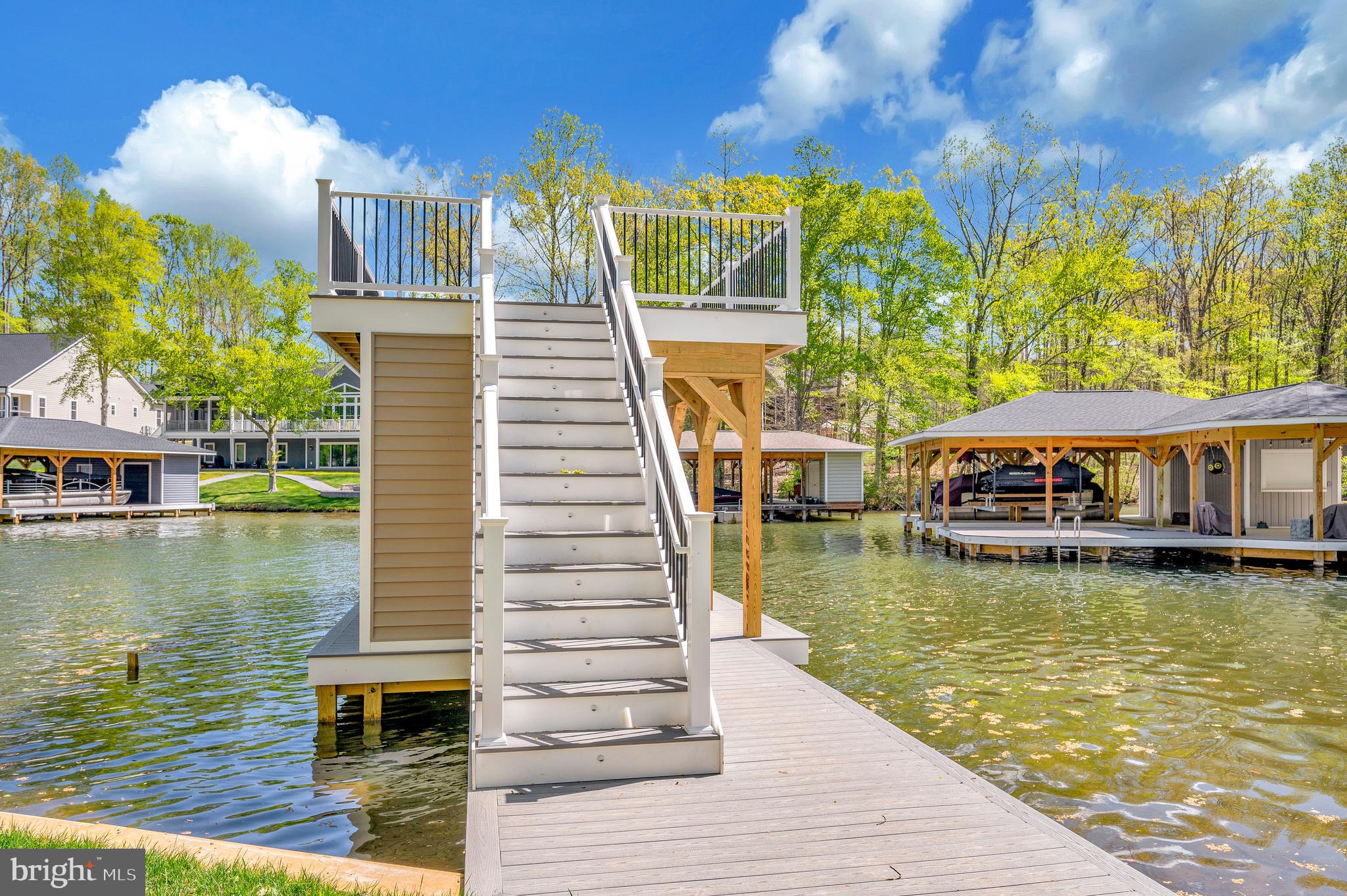 MILL RUN - Residential