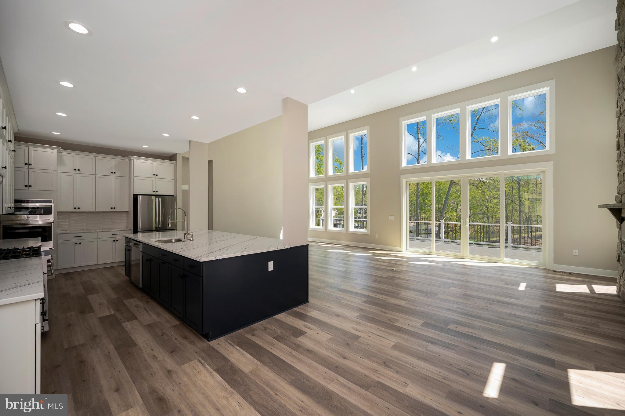 MILL RUN - Residential