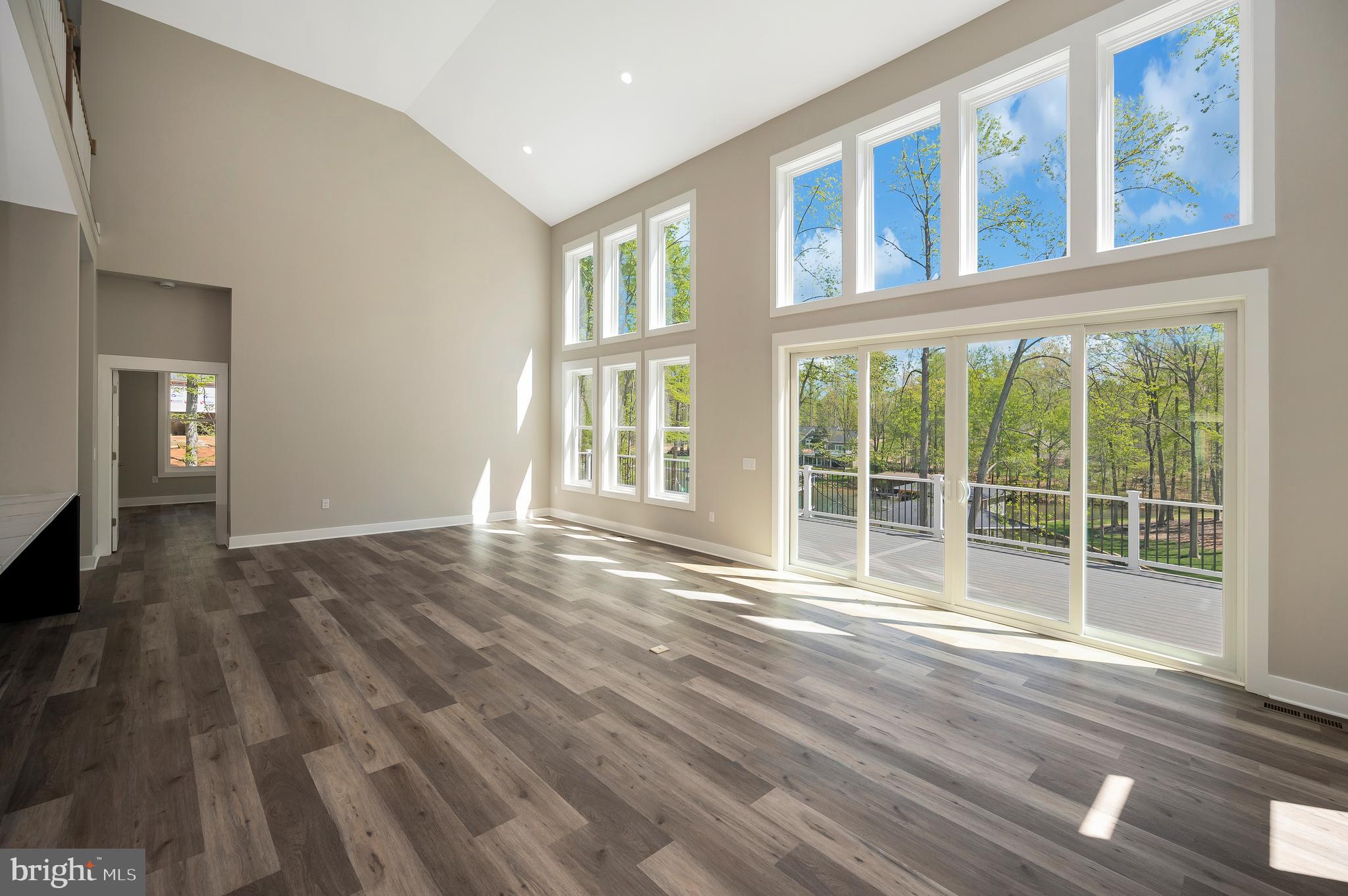 MILL RUN - Residential