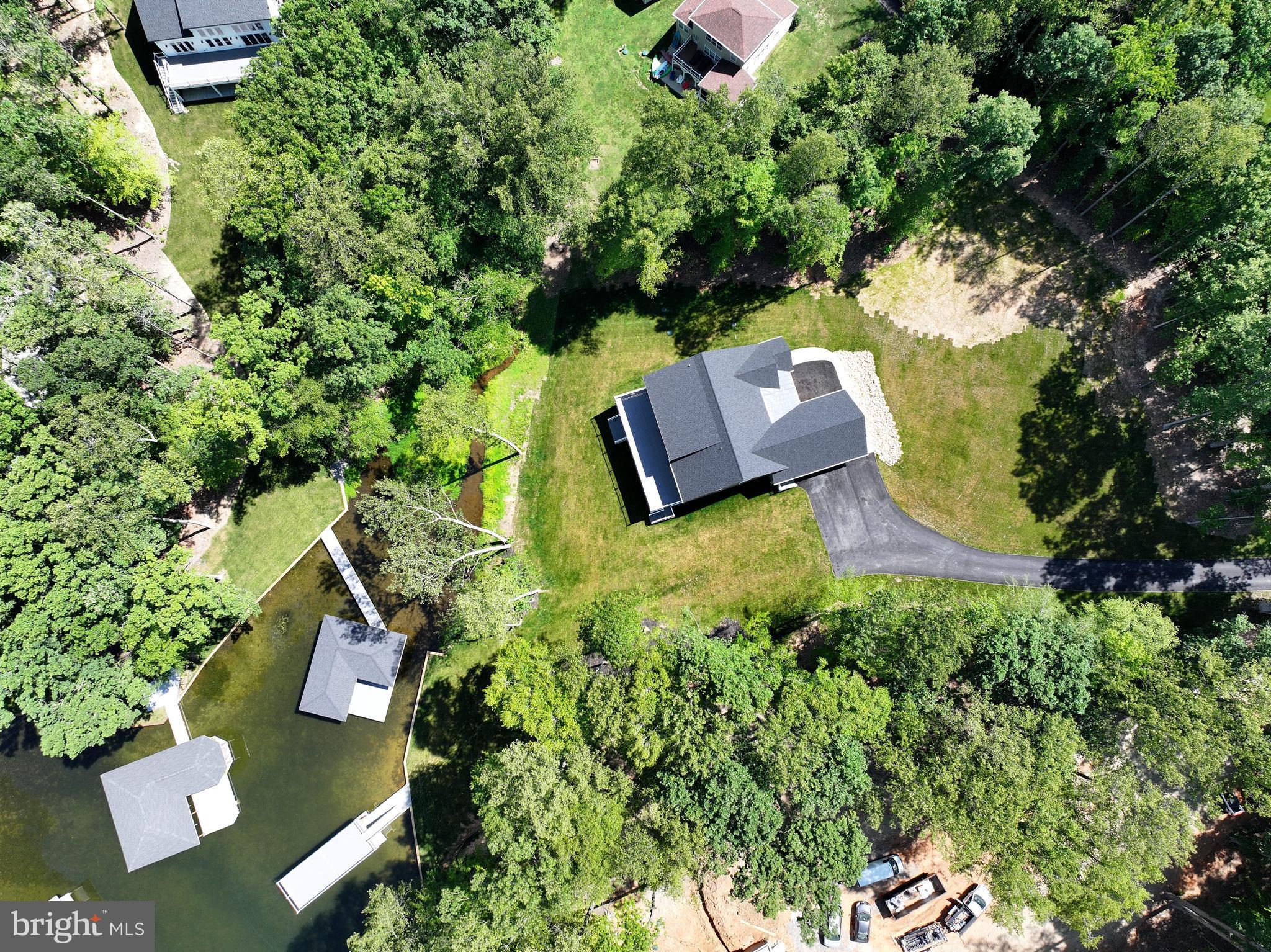 MILL RUN - Residential