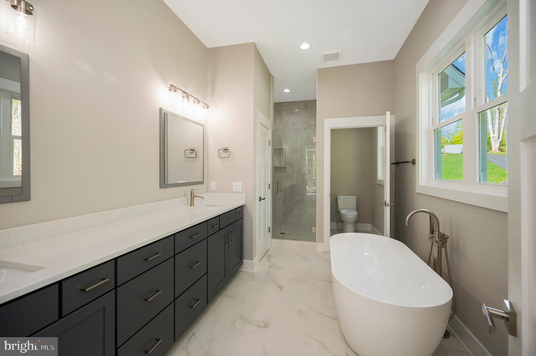 MILL RUN - Residential