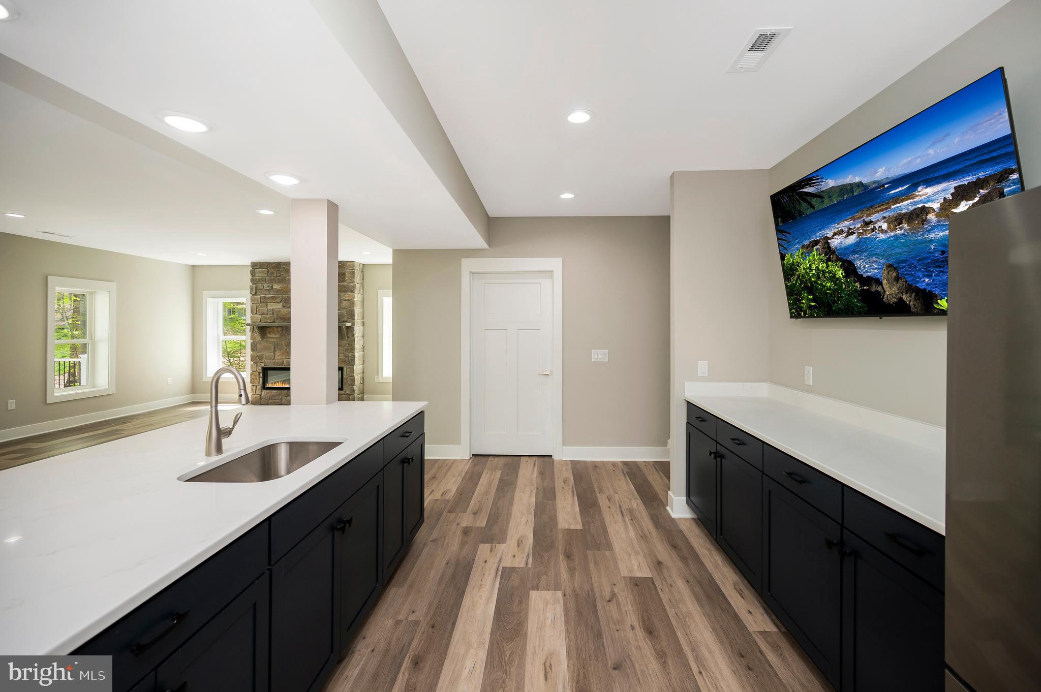 MILL RUN - Residential