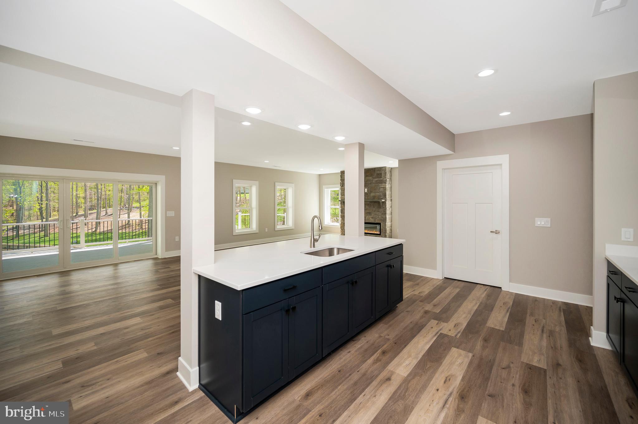 MILL RUN - Residential