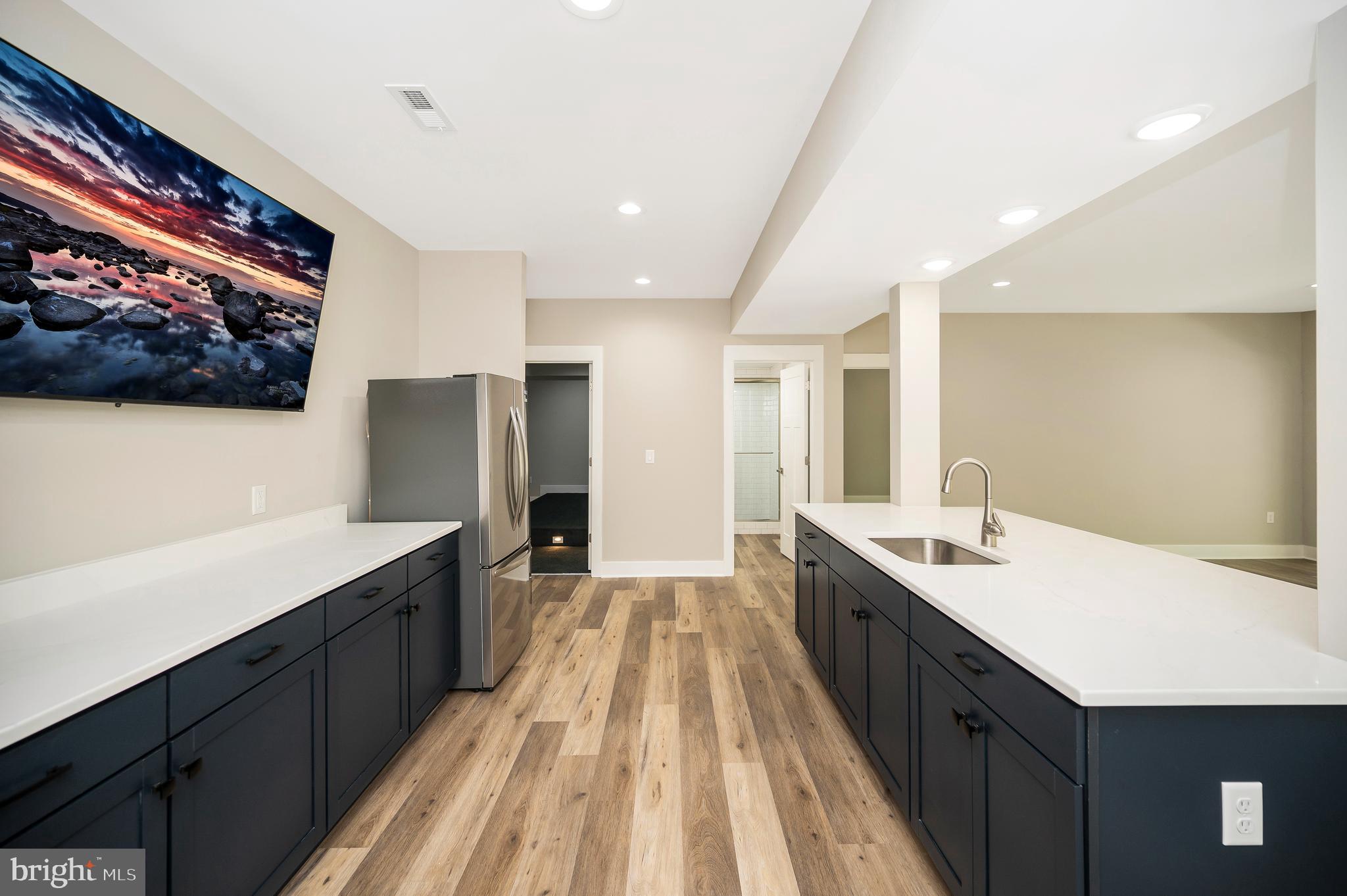 MILL RUN - Residential