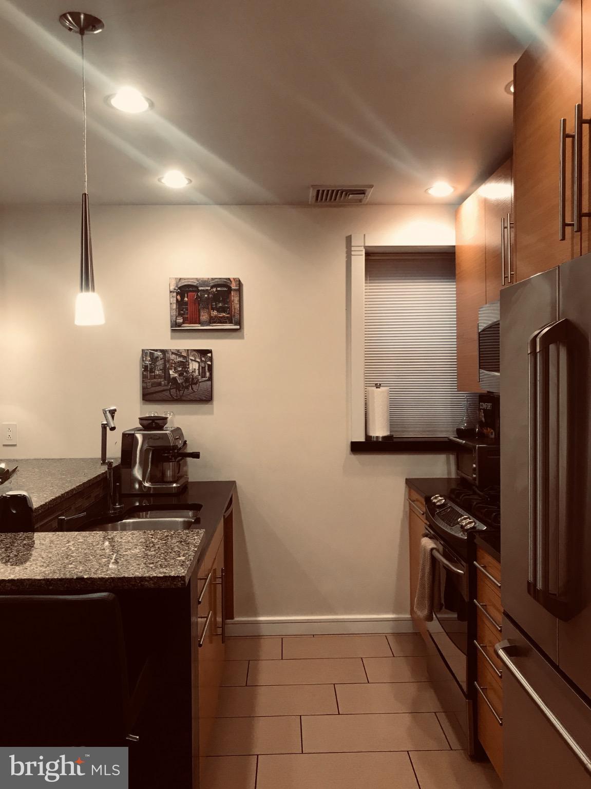 GIRARD ESTATES - Residential