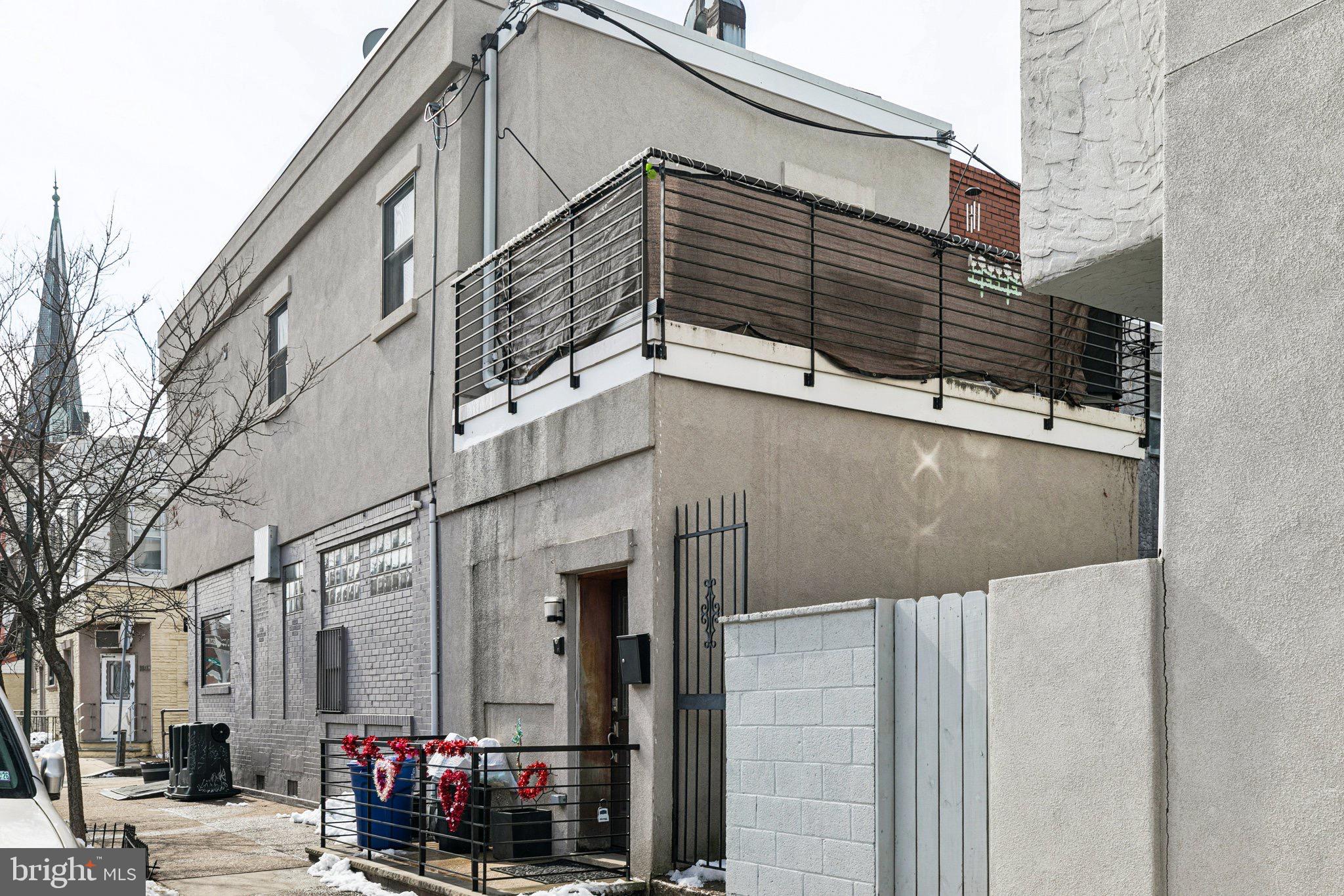 GIRARD ESTATES - Residential