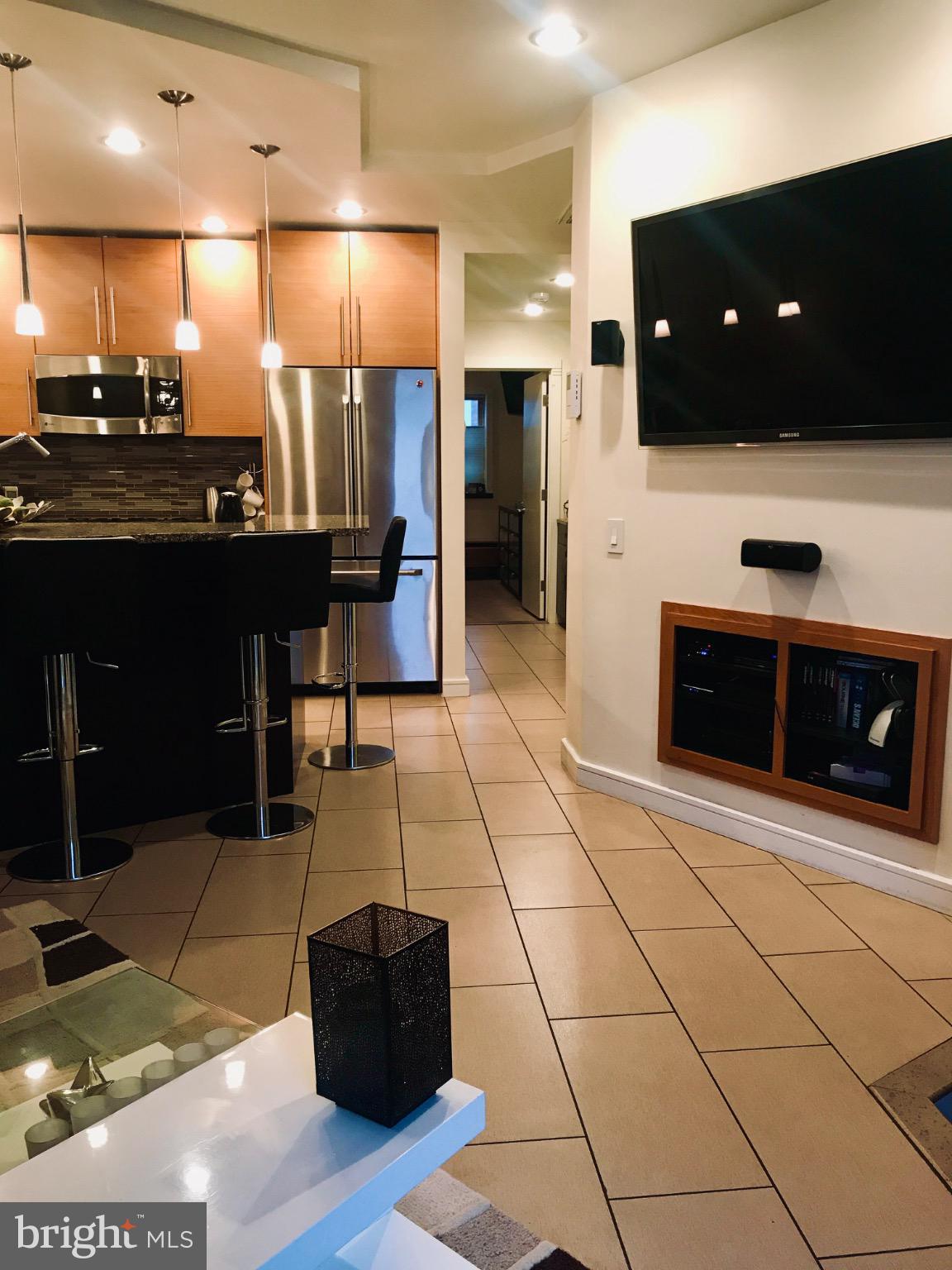 GIRARD ESTATES - Residential