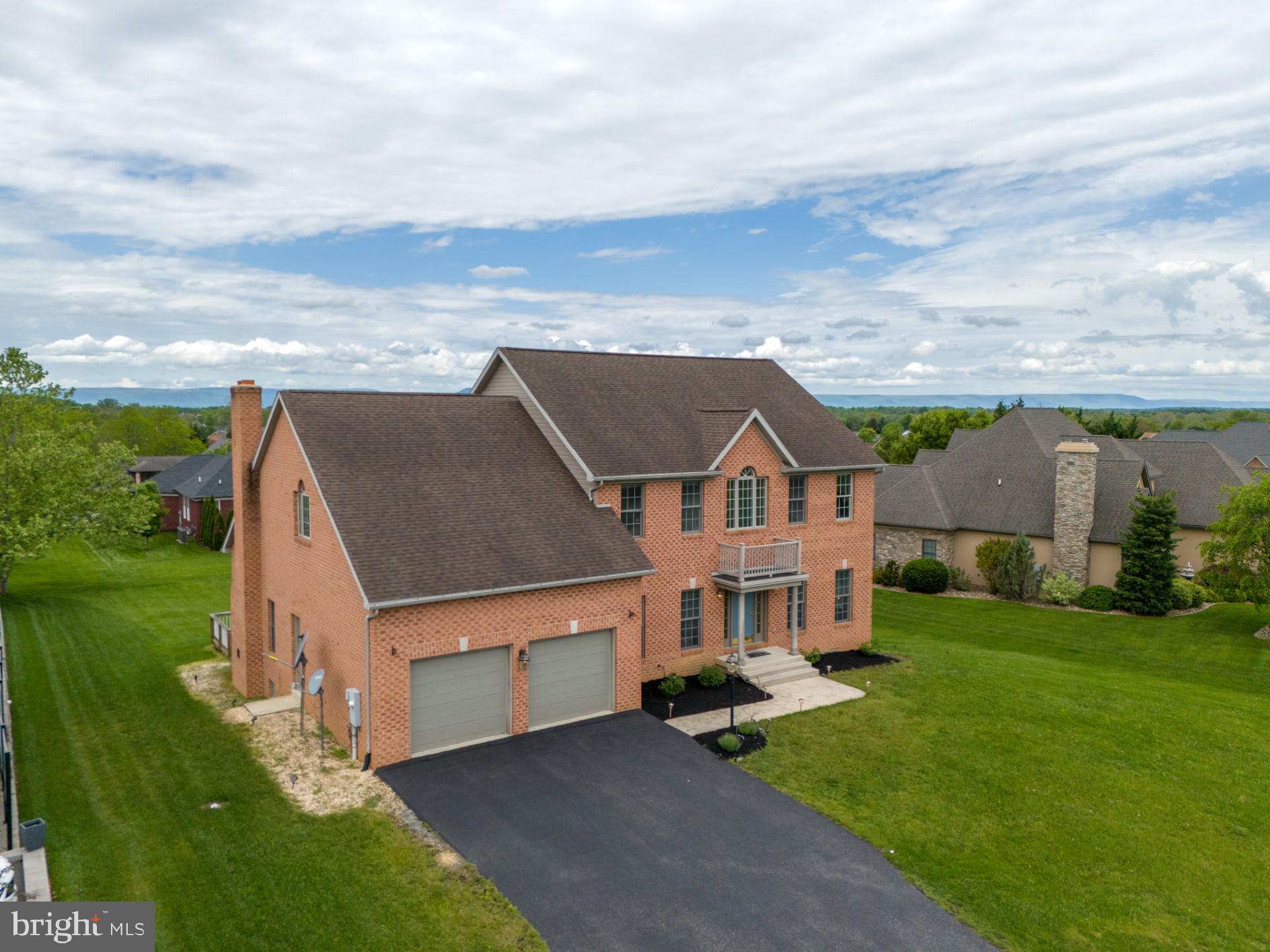 HERITAGE ESTATES - Residential