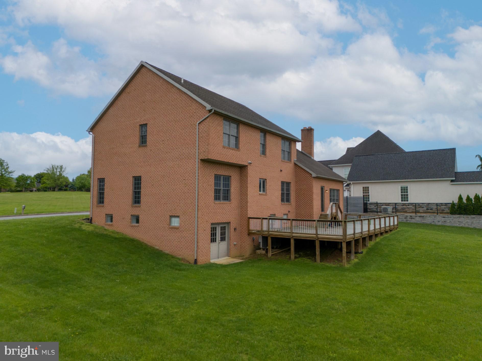 HERITAGE ESTATES - Residential