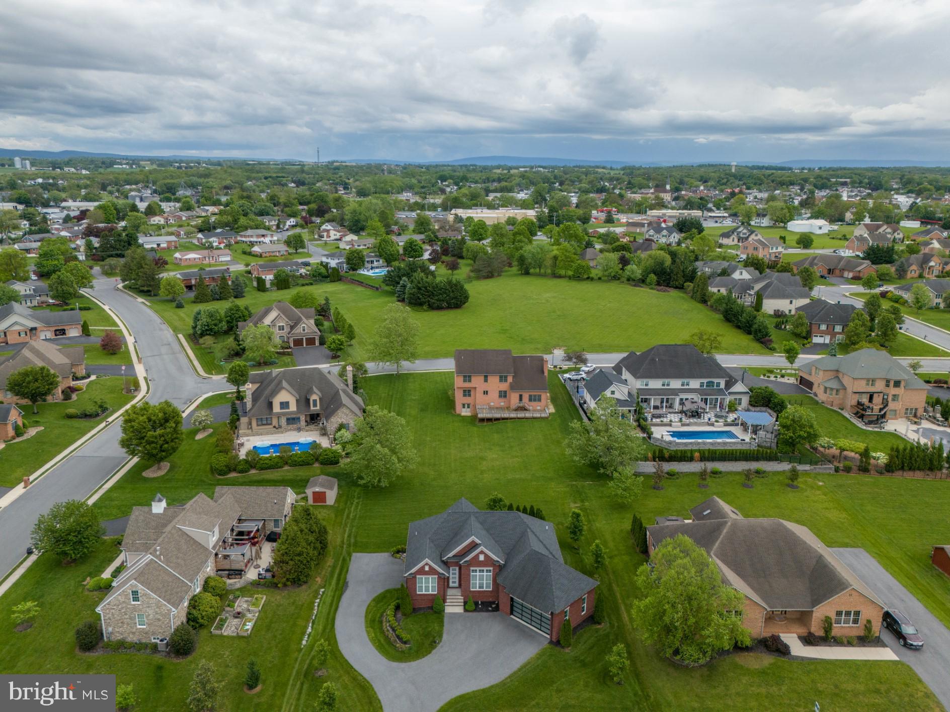 HERITAGE ESTATES - Residential