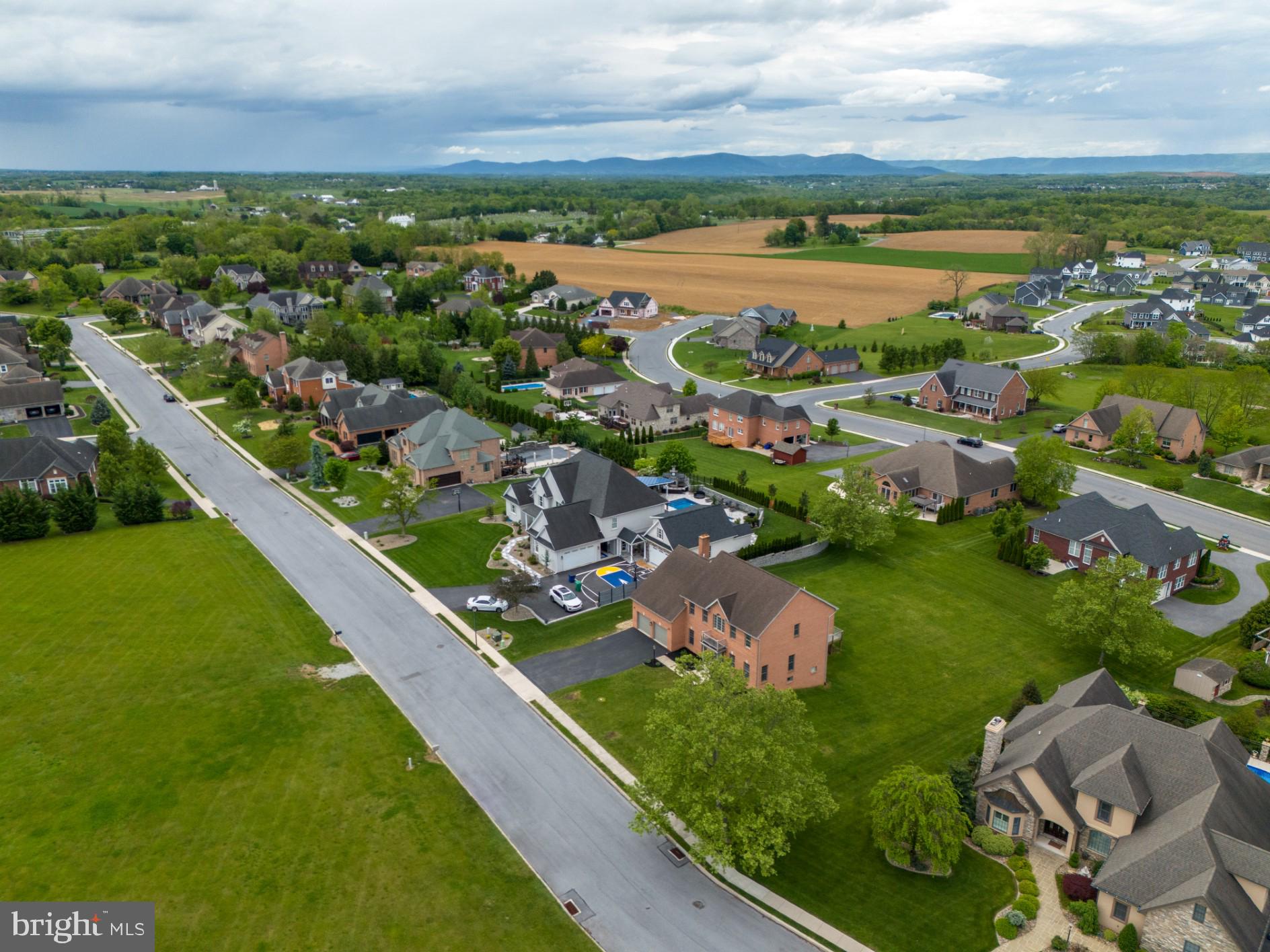 HERITAGE ESTATES - Residential