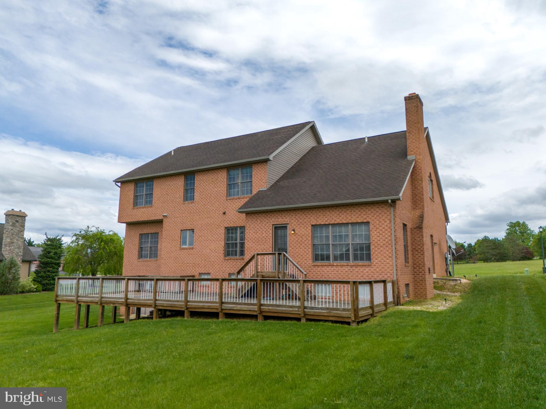 HERITAGE ESTATES - Residential