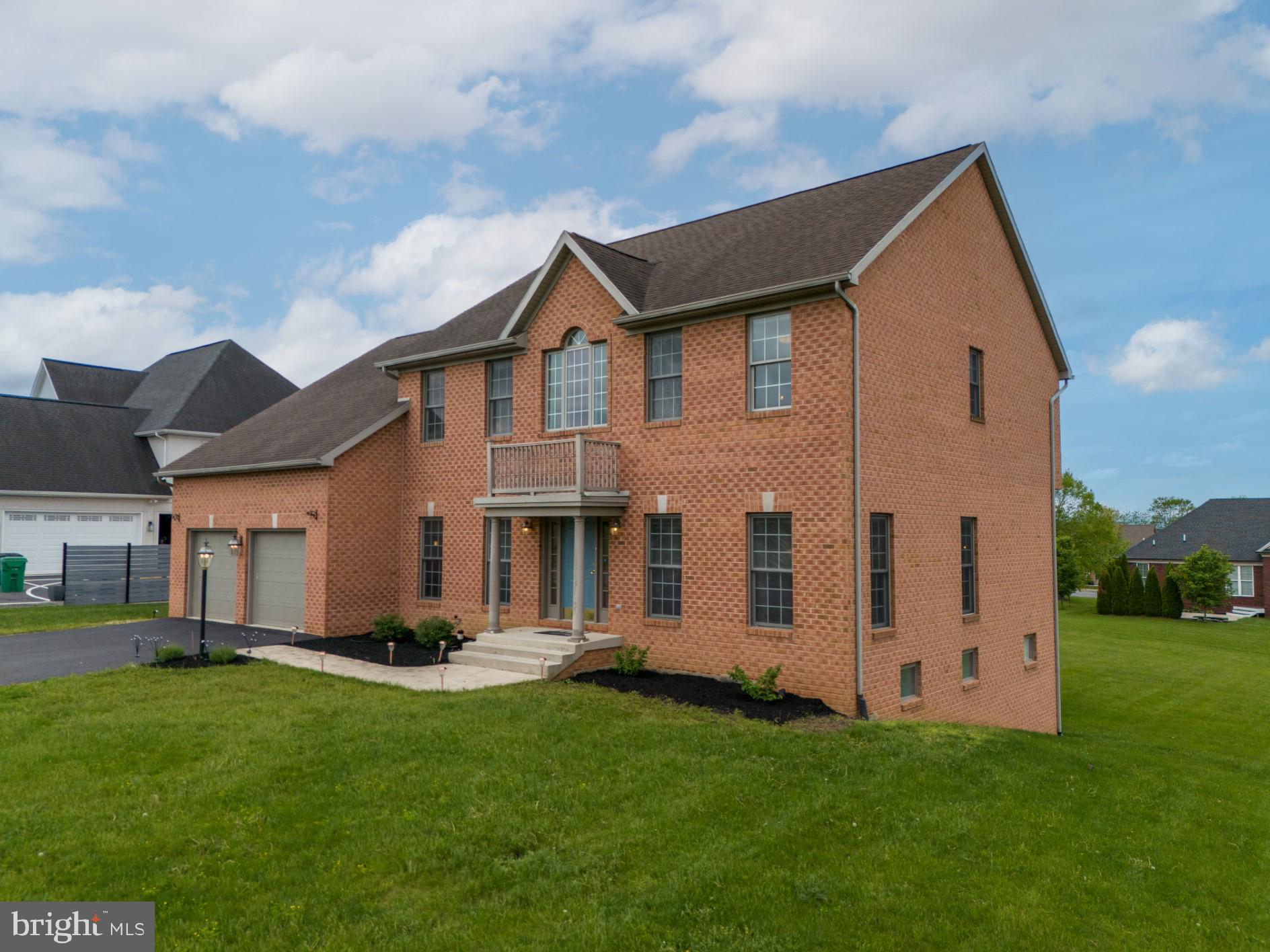 HERITAGE ESTATES - Residential