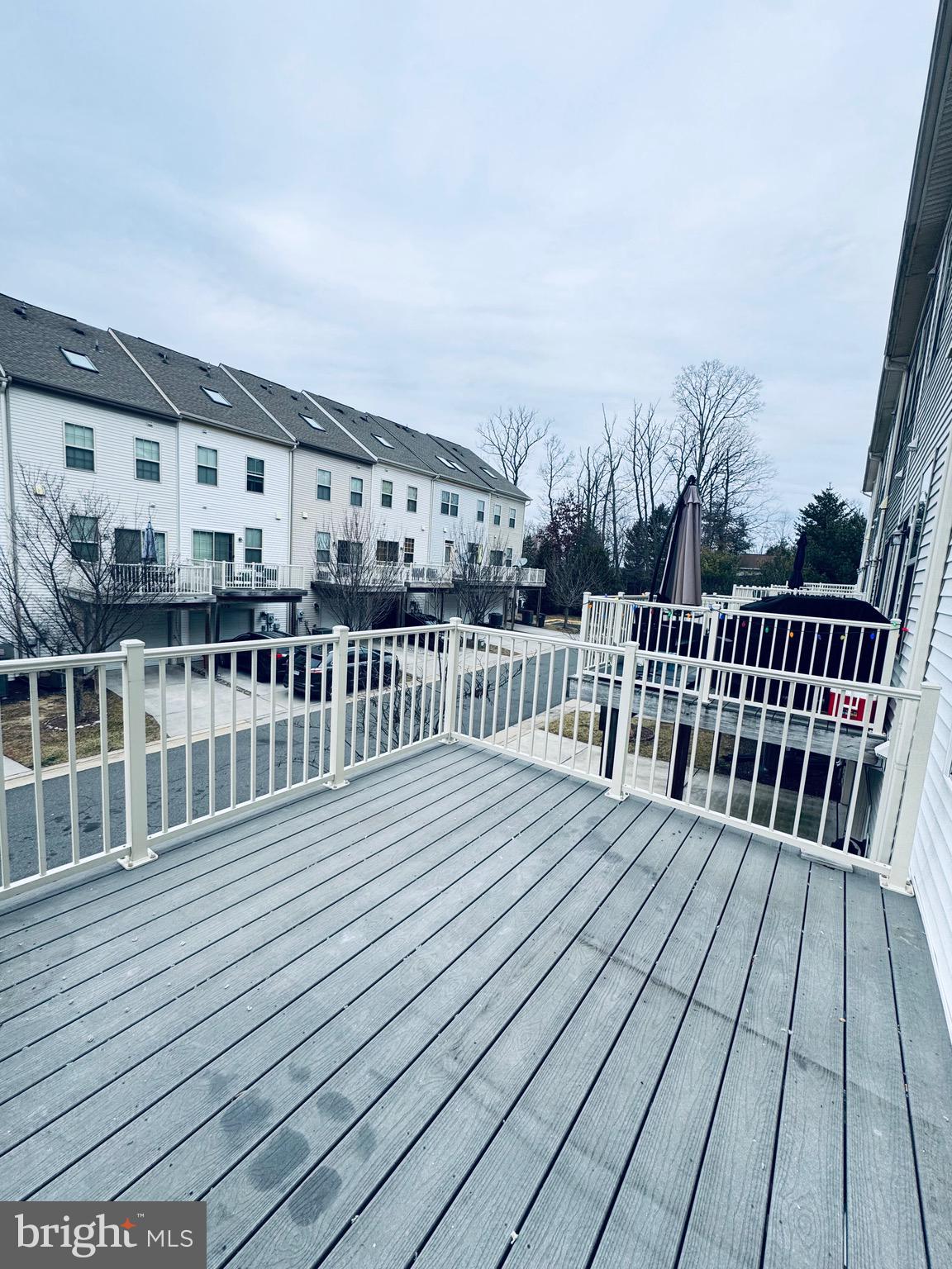 TRIANGLE HIGHLANDS CONDO - Residential Lease