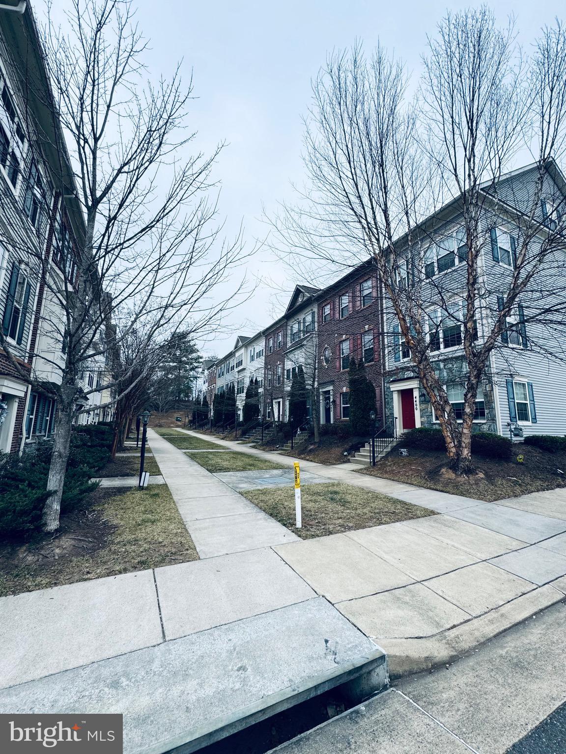 TRIANGLE HIGHLANDS CONDO - Residential Lease