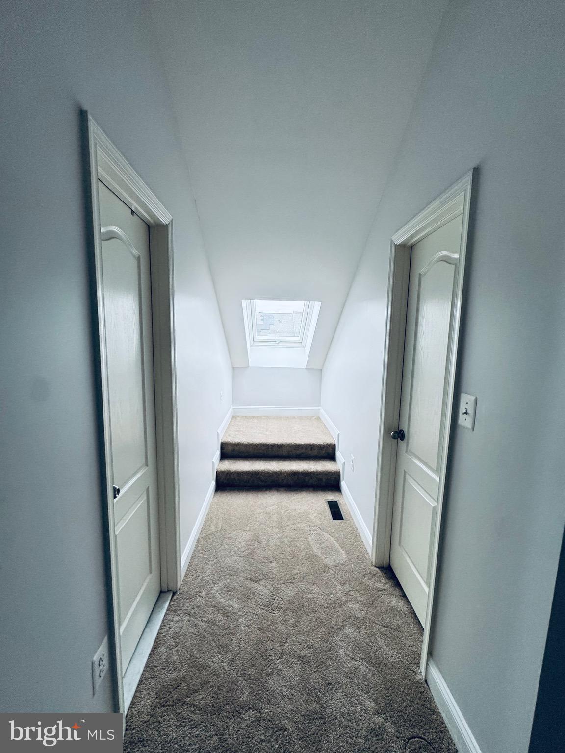 TRIANGLE HIGHLANDS CONDO - Residential Lease