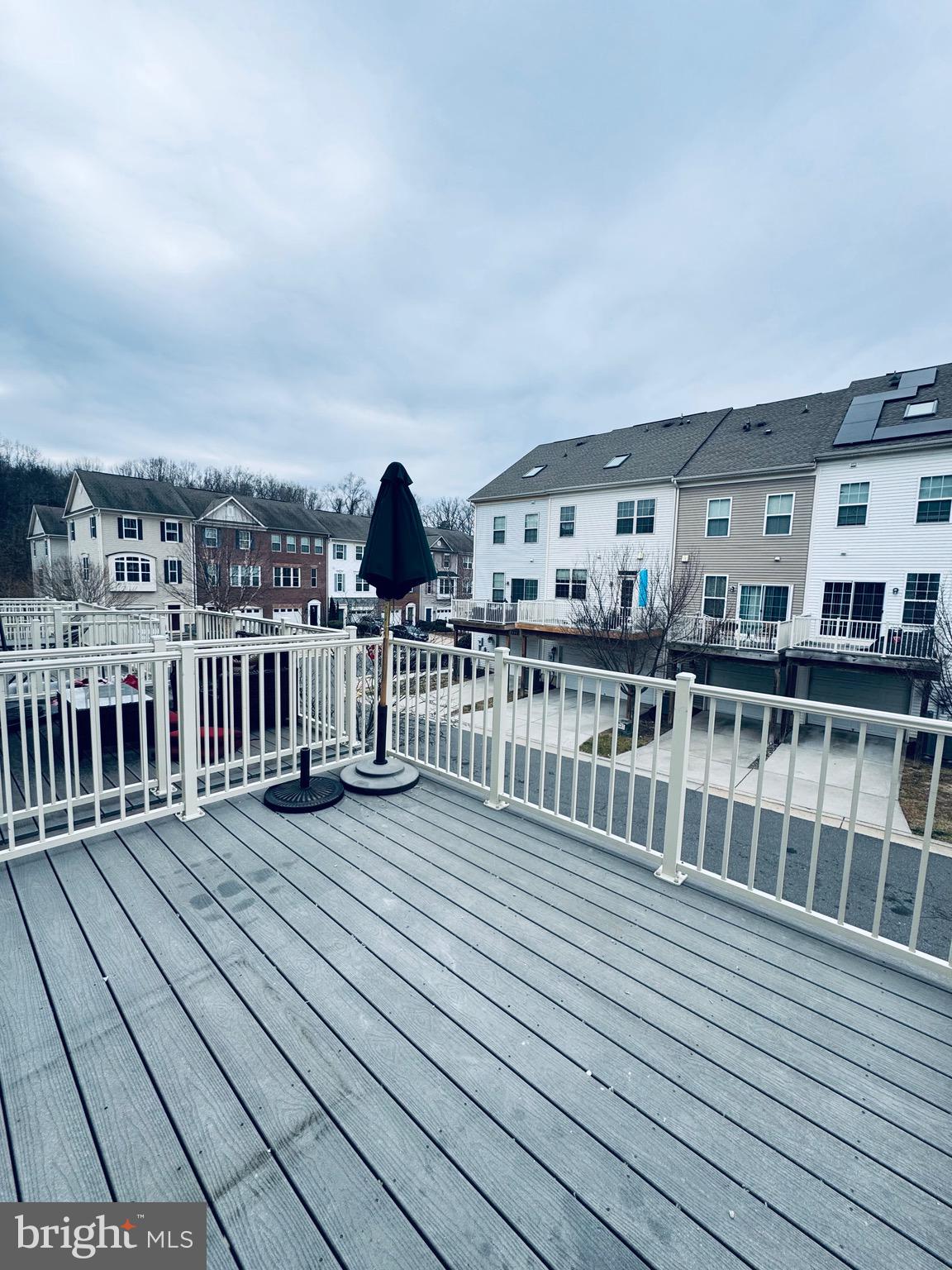 TRIANGLE HIGHLANDS CONDO - Residential Lease