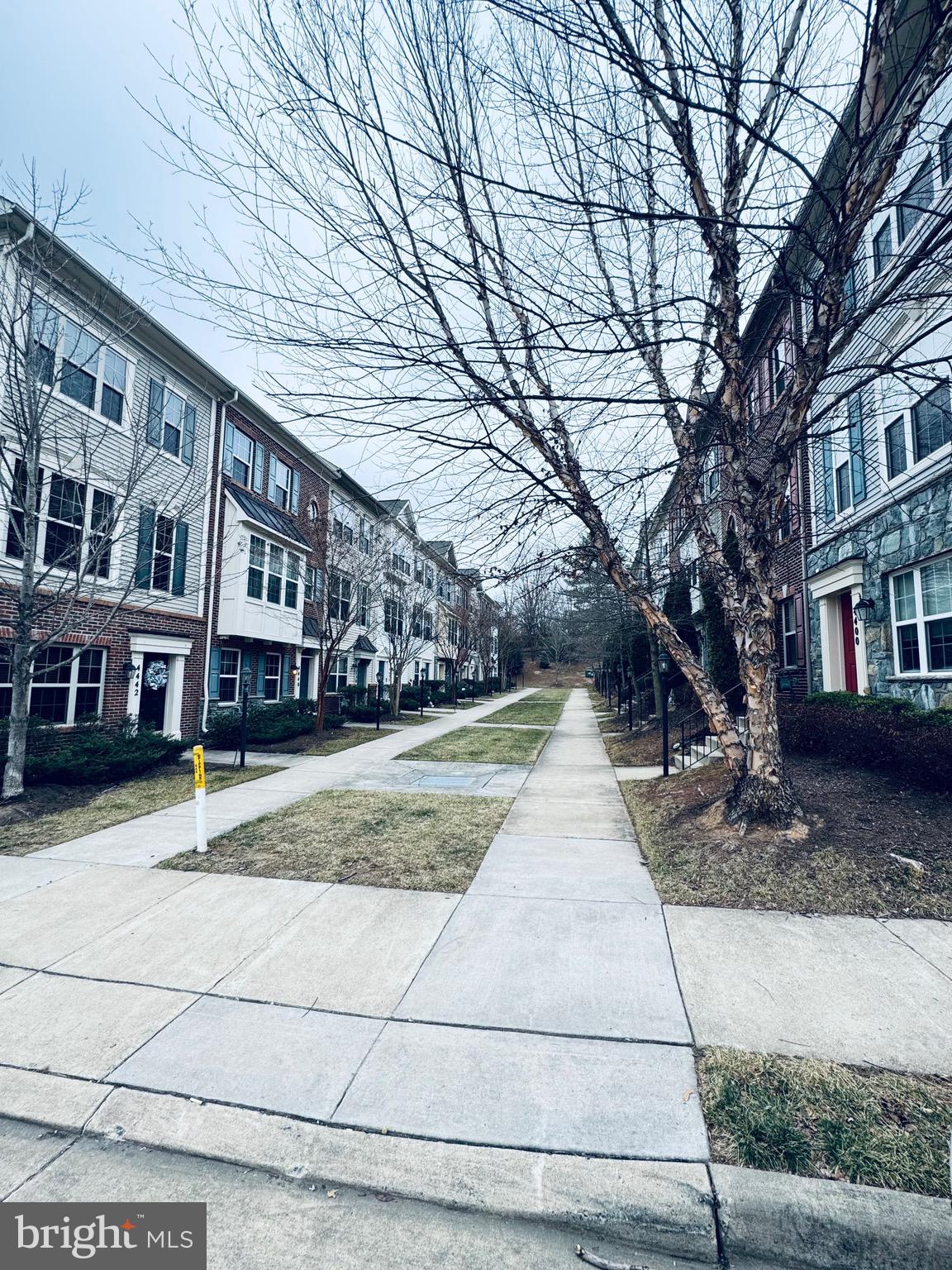 TRIANGLE HIGHLANDS CONDO - Residential Lease