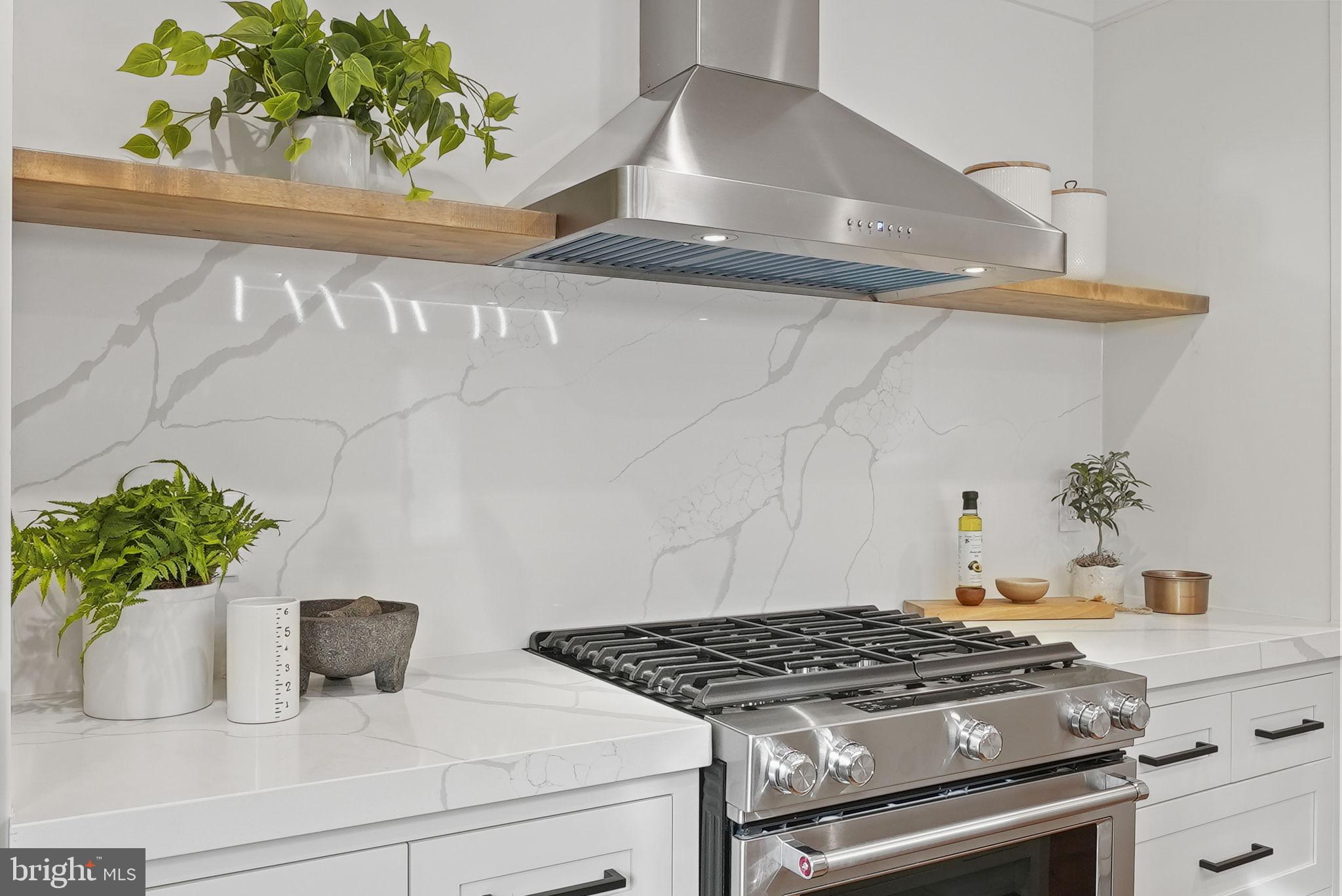 BRADDOCK HEIGHTS - Residential