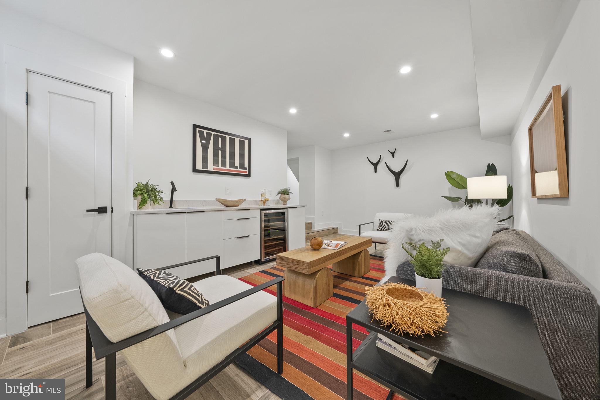 BRADDOCK HEIGHTS - Residential