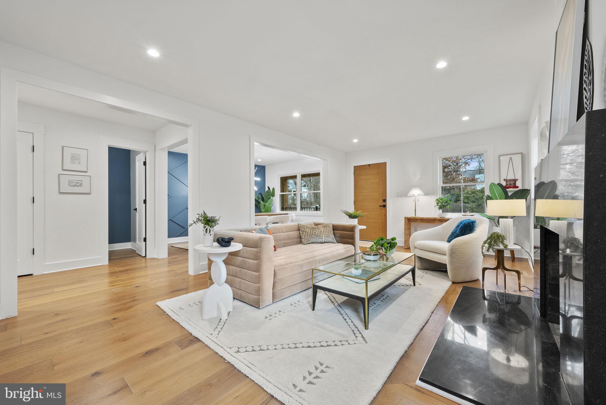 BRADDOCK HEIGHTS - Residential