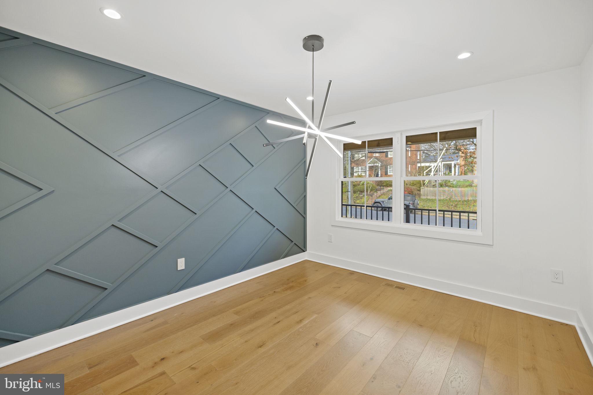 BRADDOCK HEIGHTS - Residential