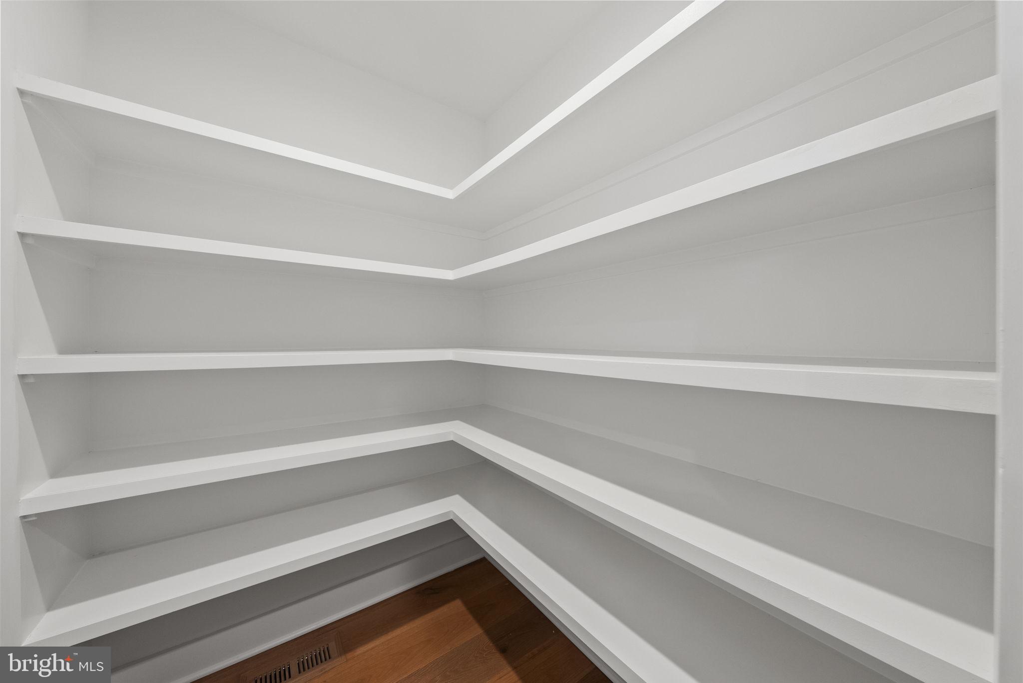 BRADDOCK HEIGHTS - Residential