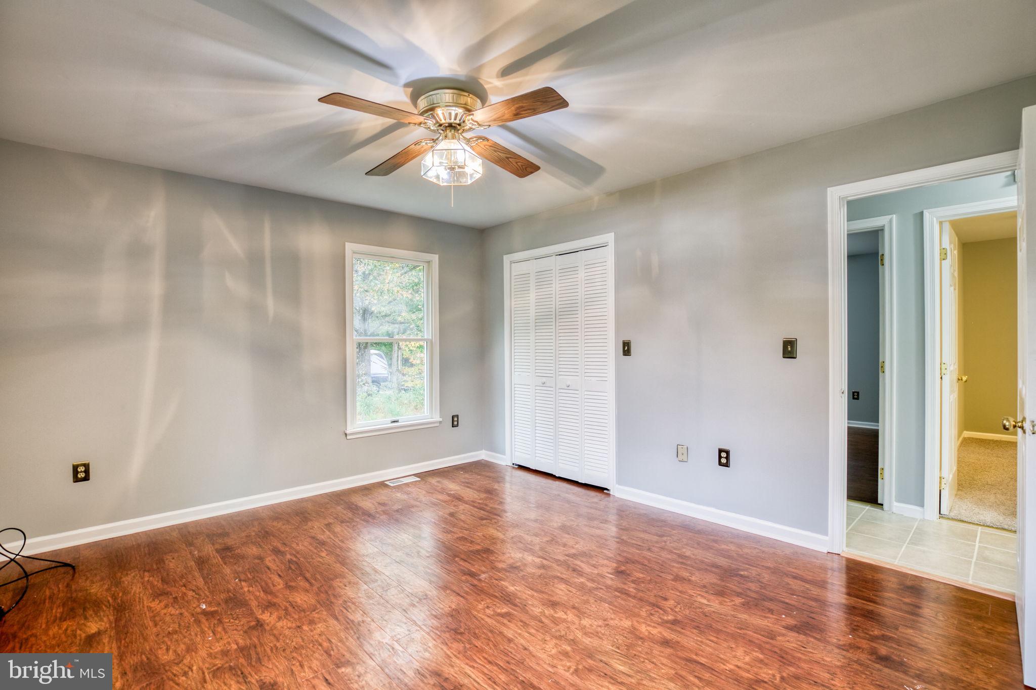 LAKE CAROLINE - Residential