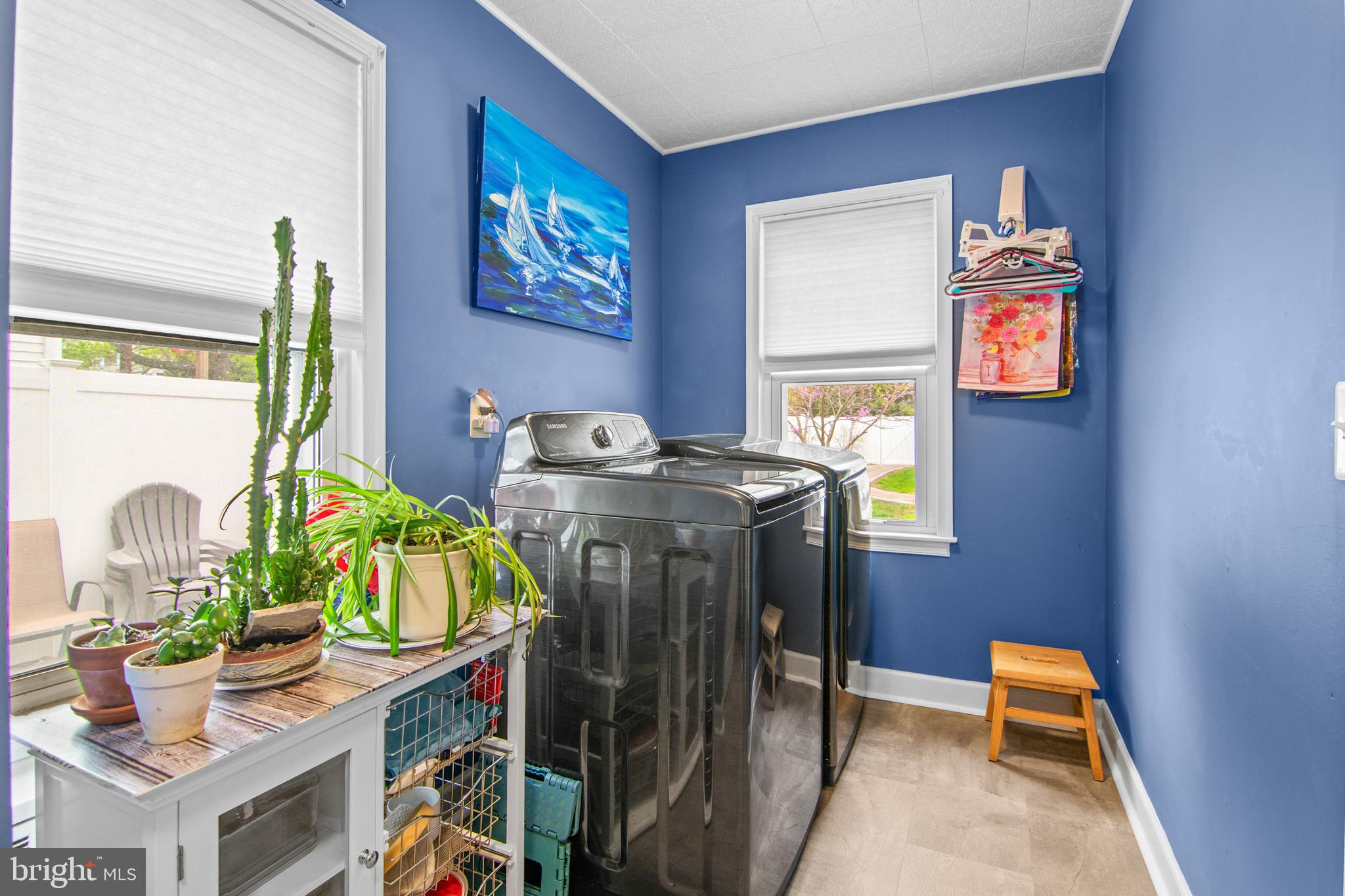 ABERDEEN HILLS - Residential