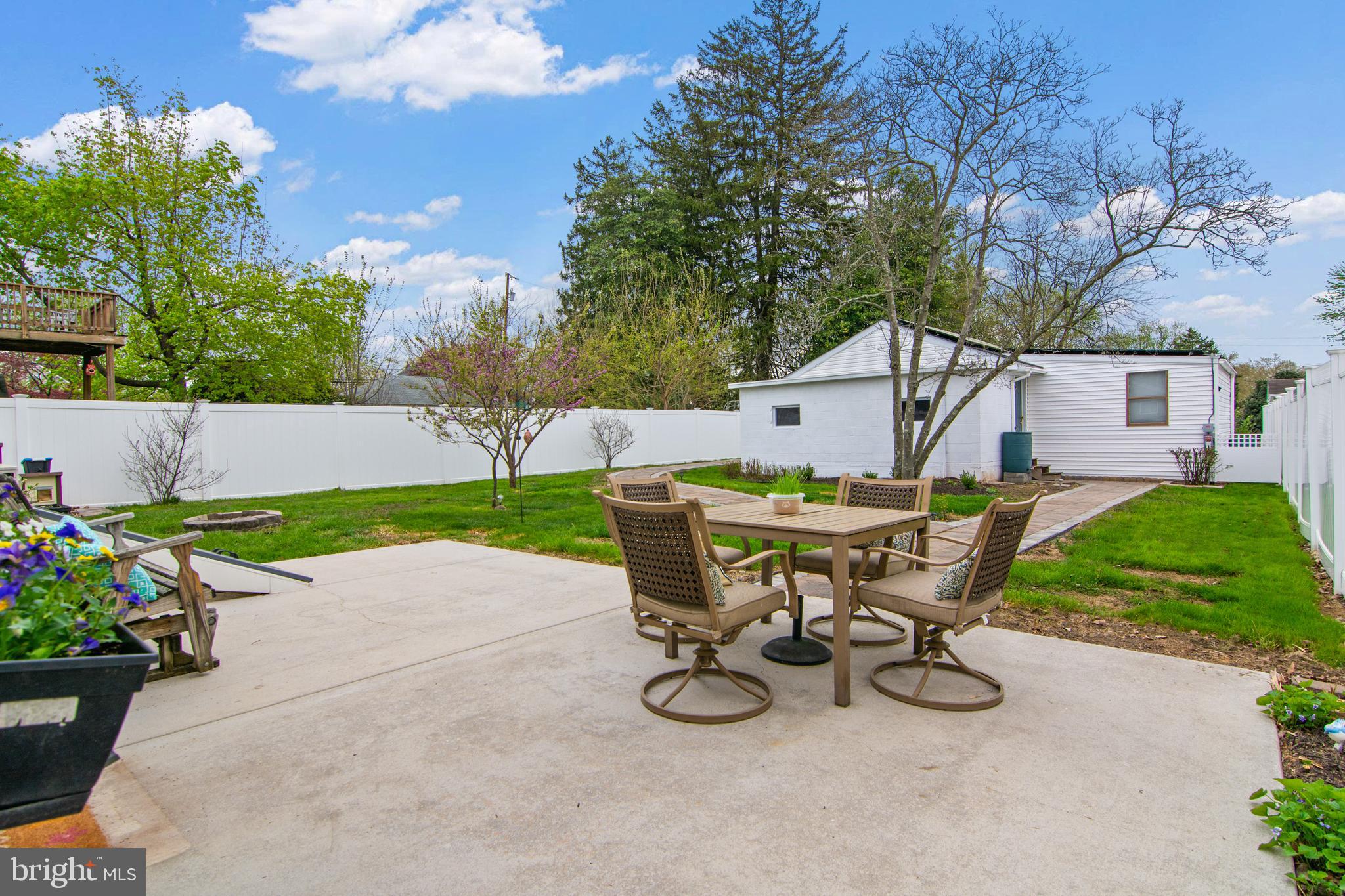 ABERDEEN HILLS - Residential