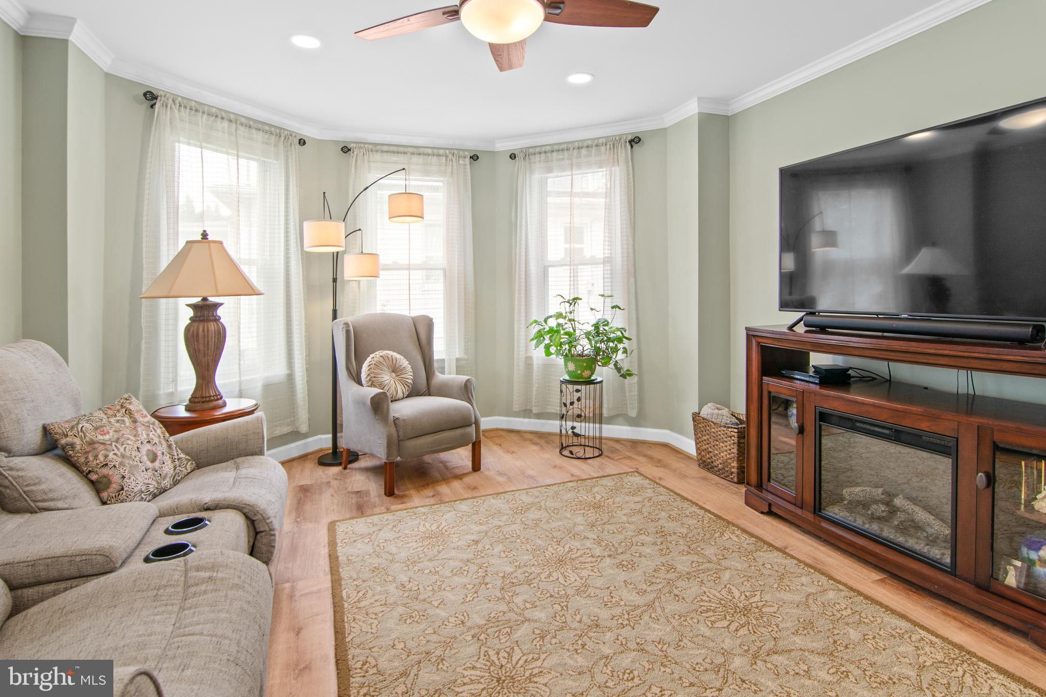 ABERDEEN HILLS - Residential