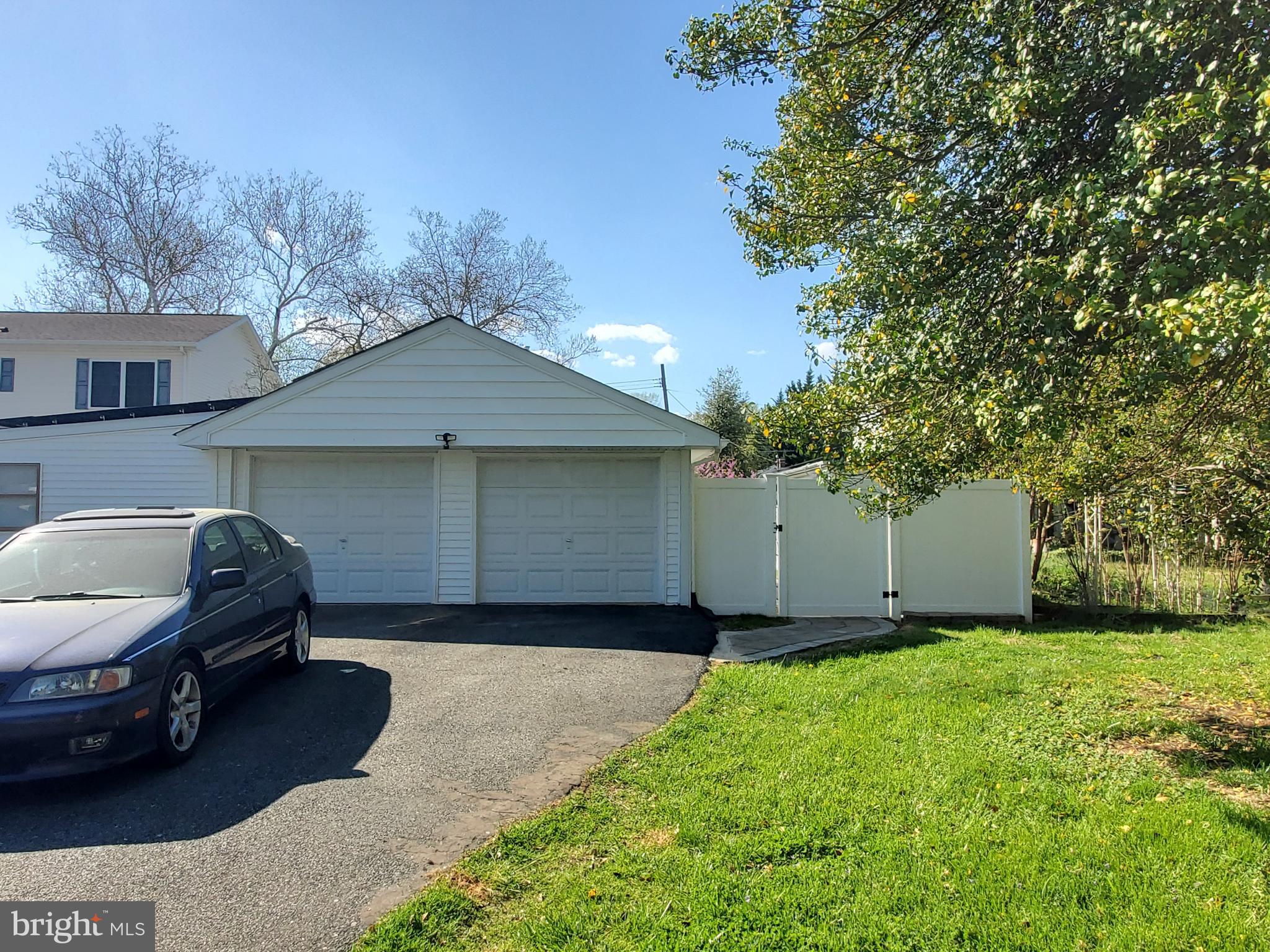 ABERDEEN HILLS - Residential