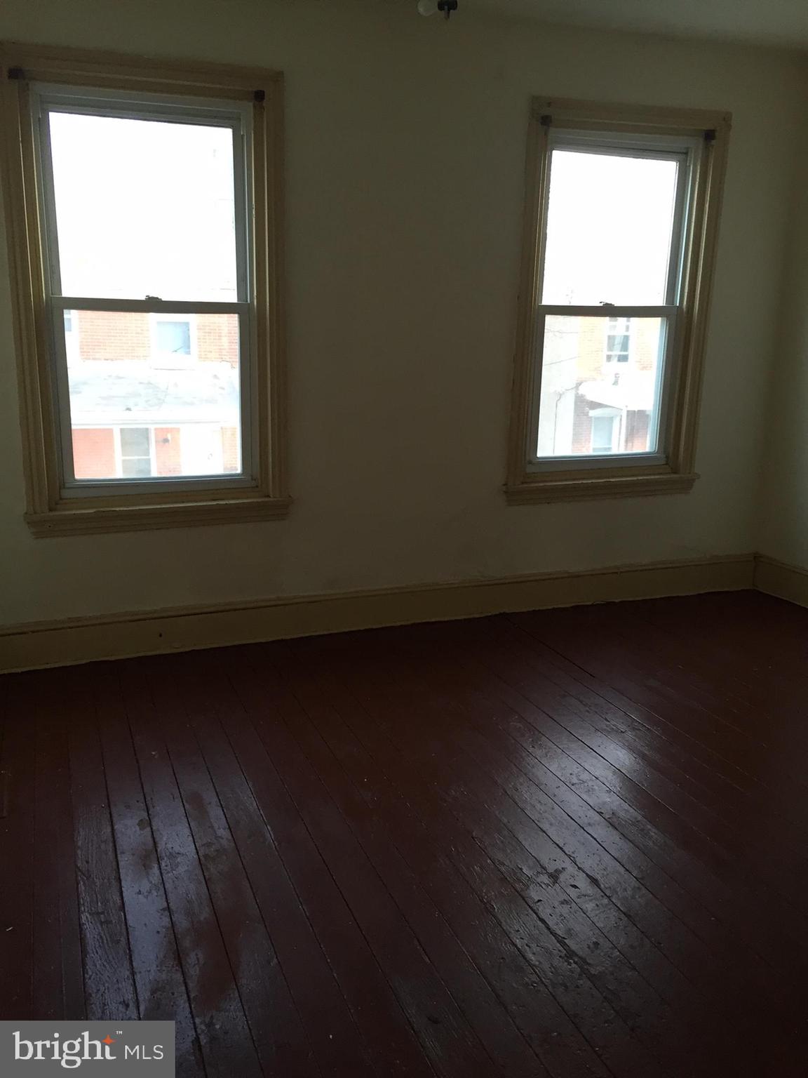 111 E PASTORIUS STREET
