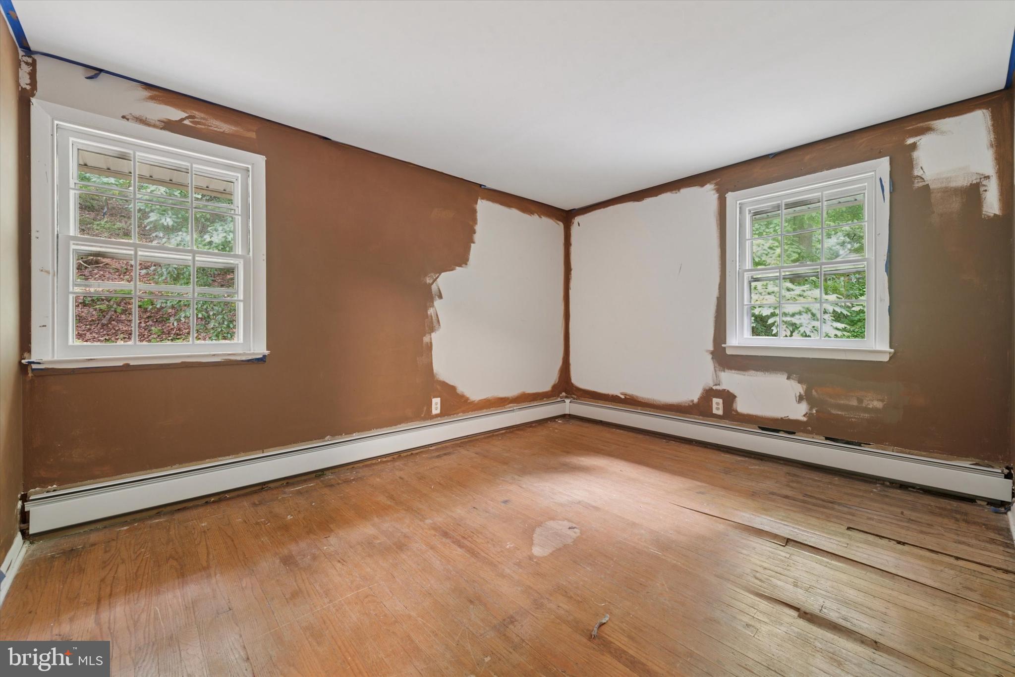 STRAFFORD VILLAGE - Residential