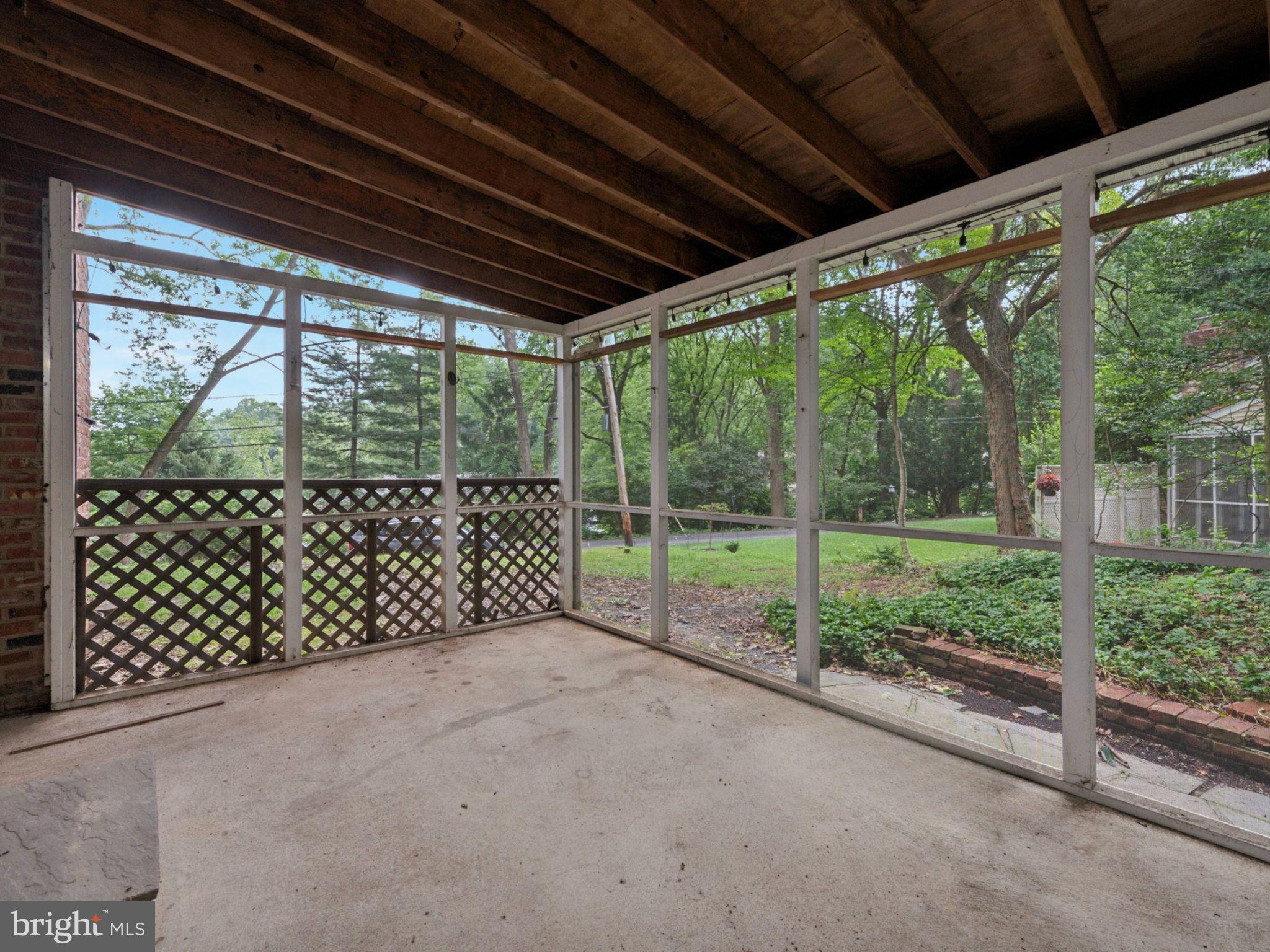 STRAFFORD VILLAGE - Residential