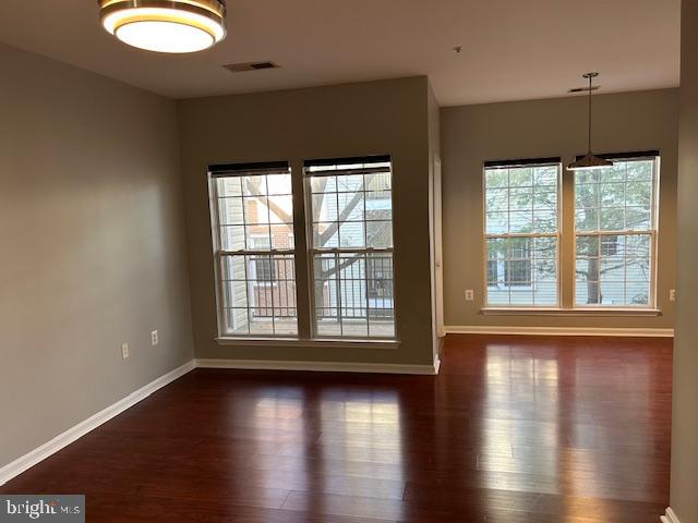 RANDOM HILLS - Residential Lease