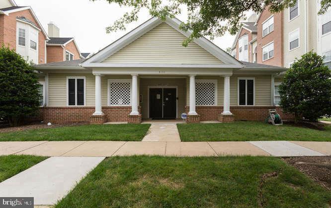 RANDOM HILLS - Residential Lease