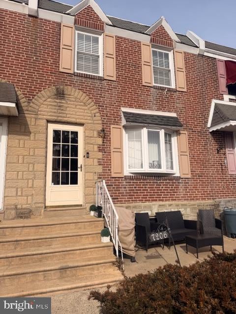 Townhouse For Sale - 7206 Montague Street<br/> PHILADELPHIA, PA 19135