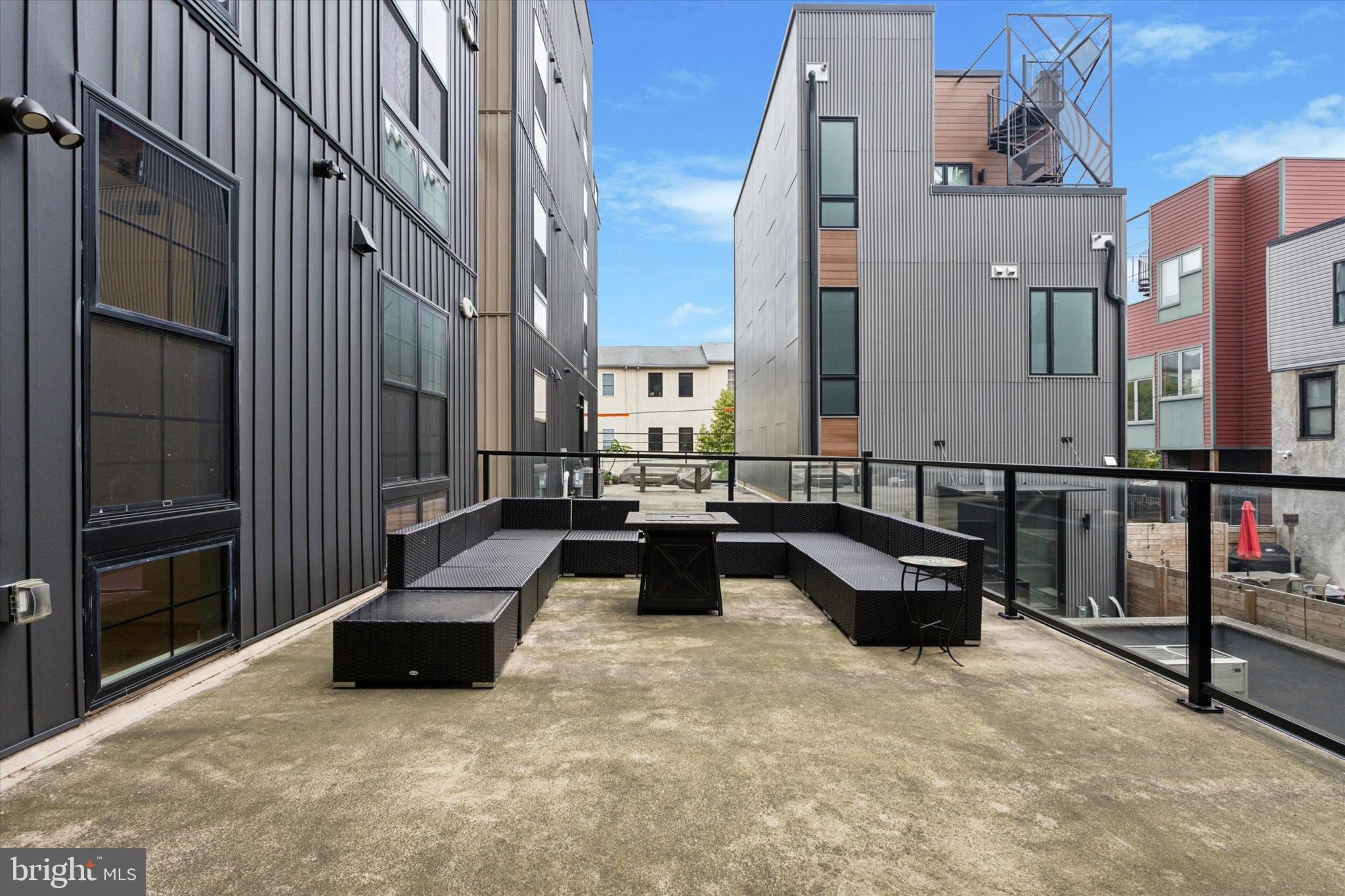 FISHTOWN - Residential Lease